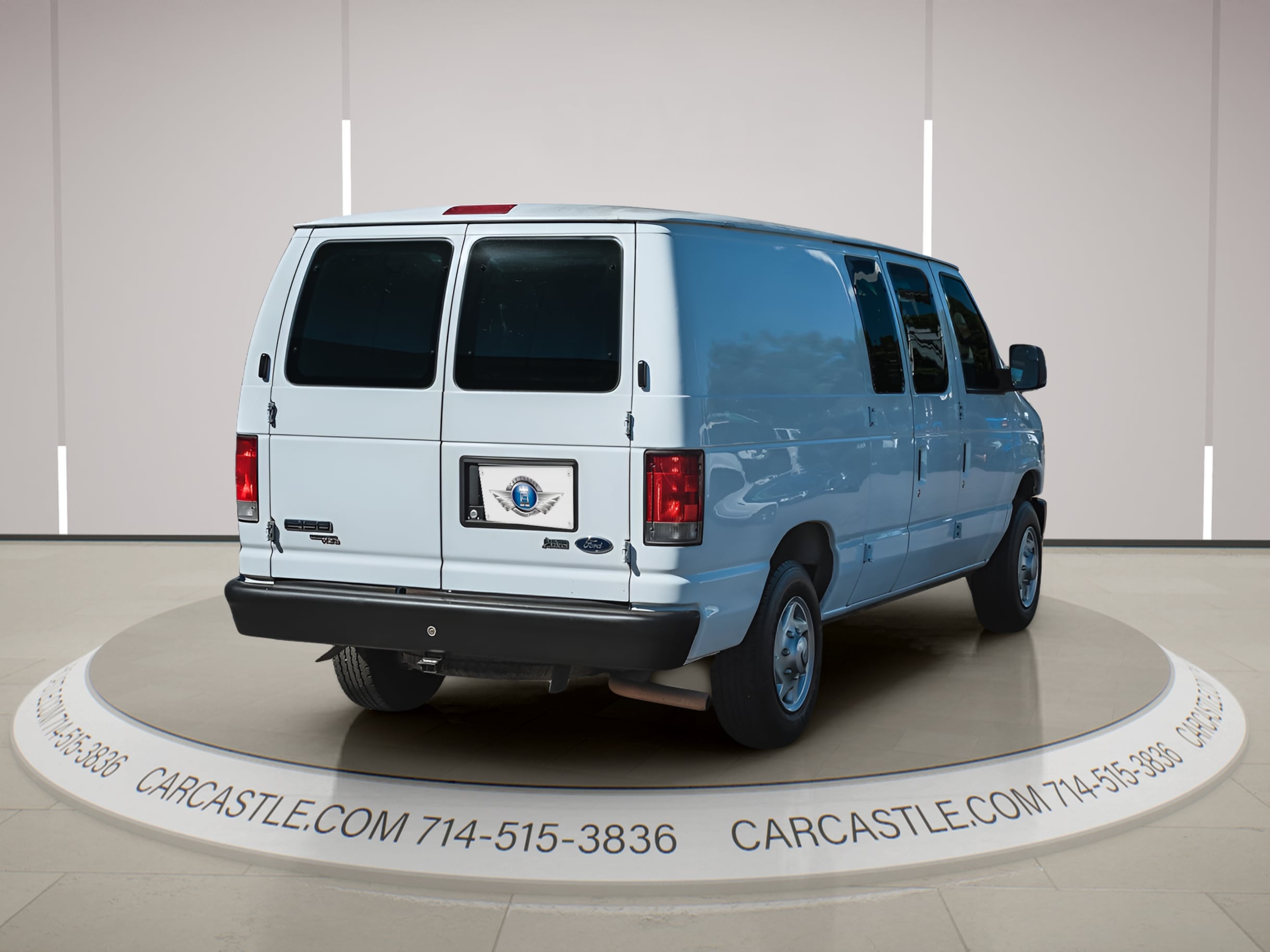 View vehicle photo 6