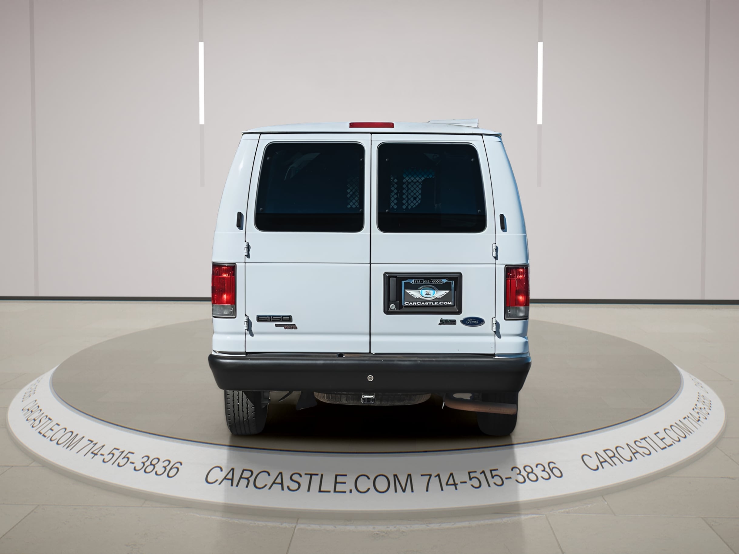 View vehicle photo 7