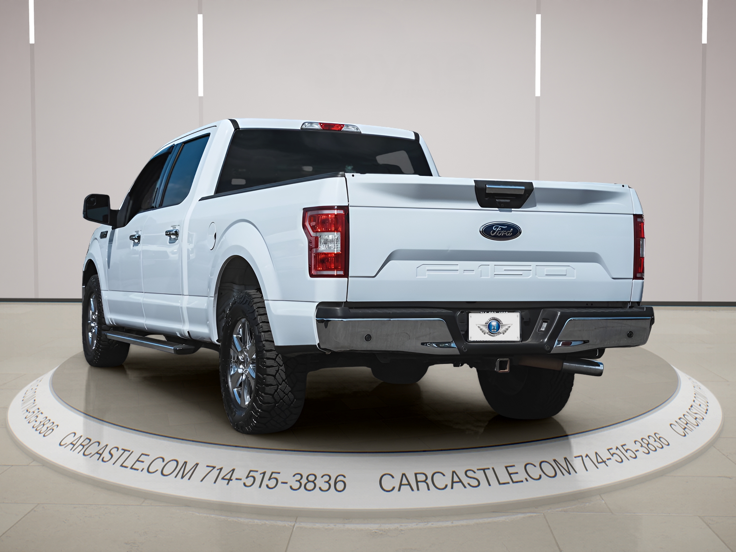 View vehicle photo 5