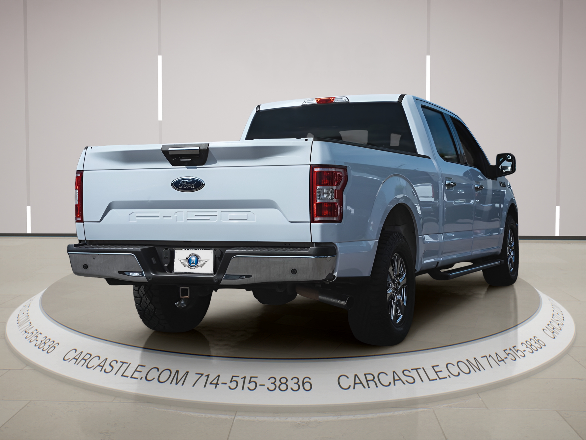 View vehicle photo 7