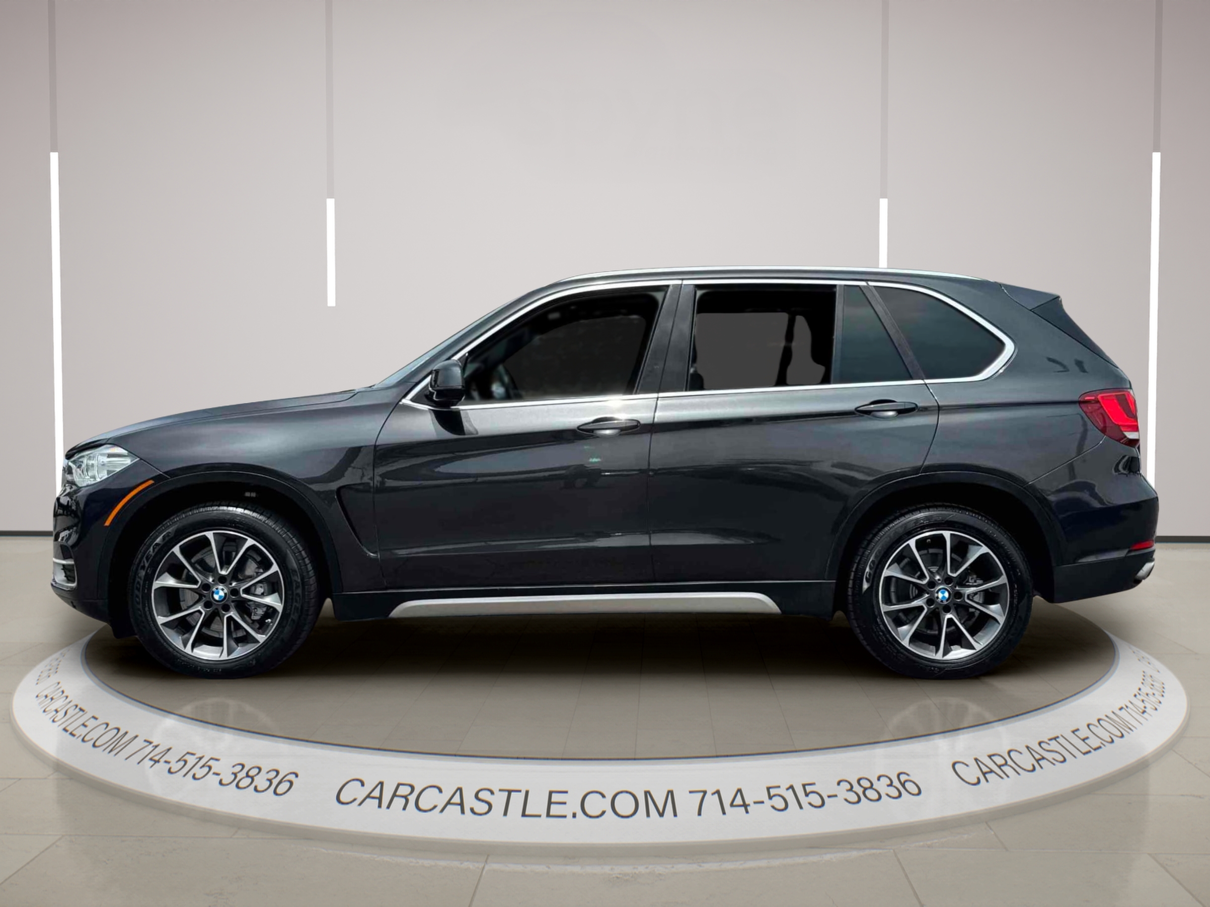 BMW X5 photo 2