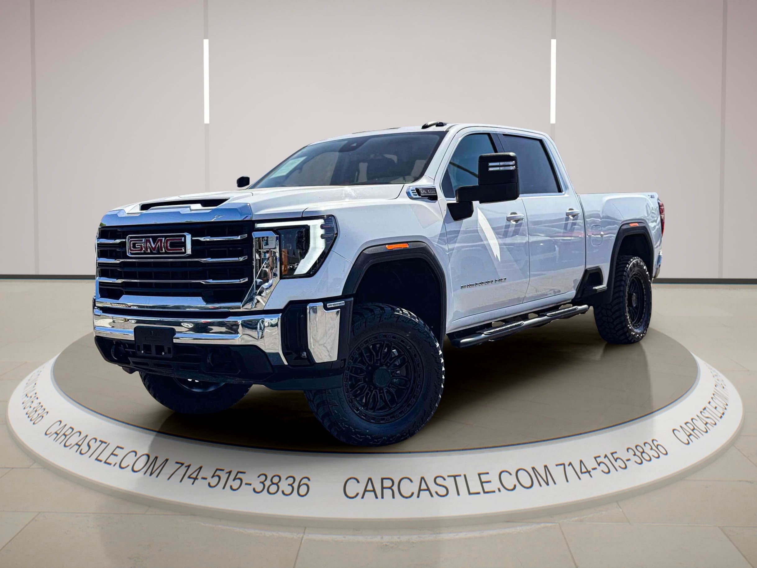 2024 GMC Sierra SLE 4WD Crew Cab Standard Box's photo