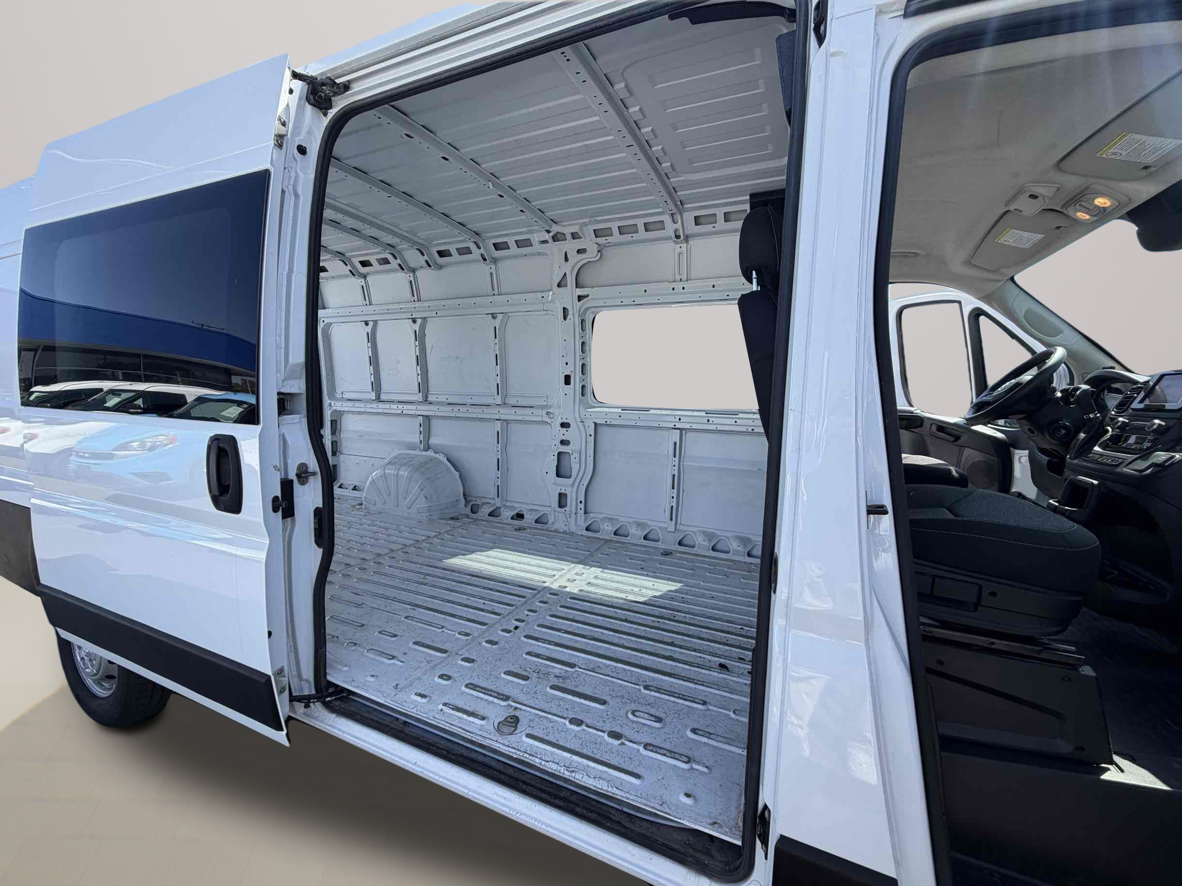 Ram Cargo Van photo 11