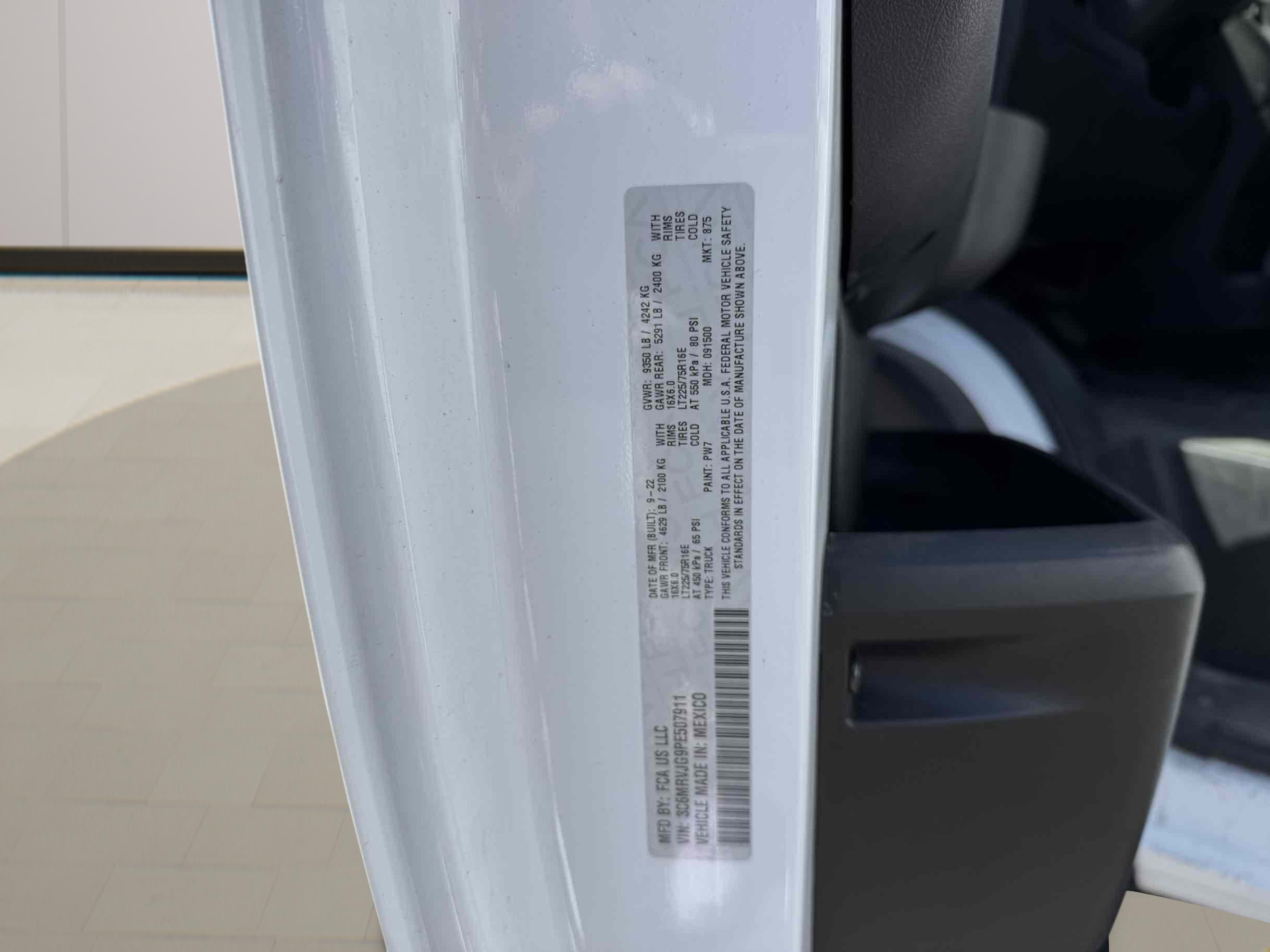 Ram Cargo Van photo 18