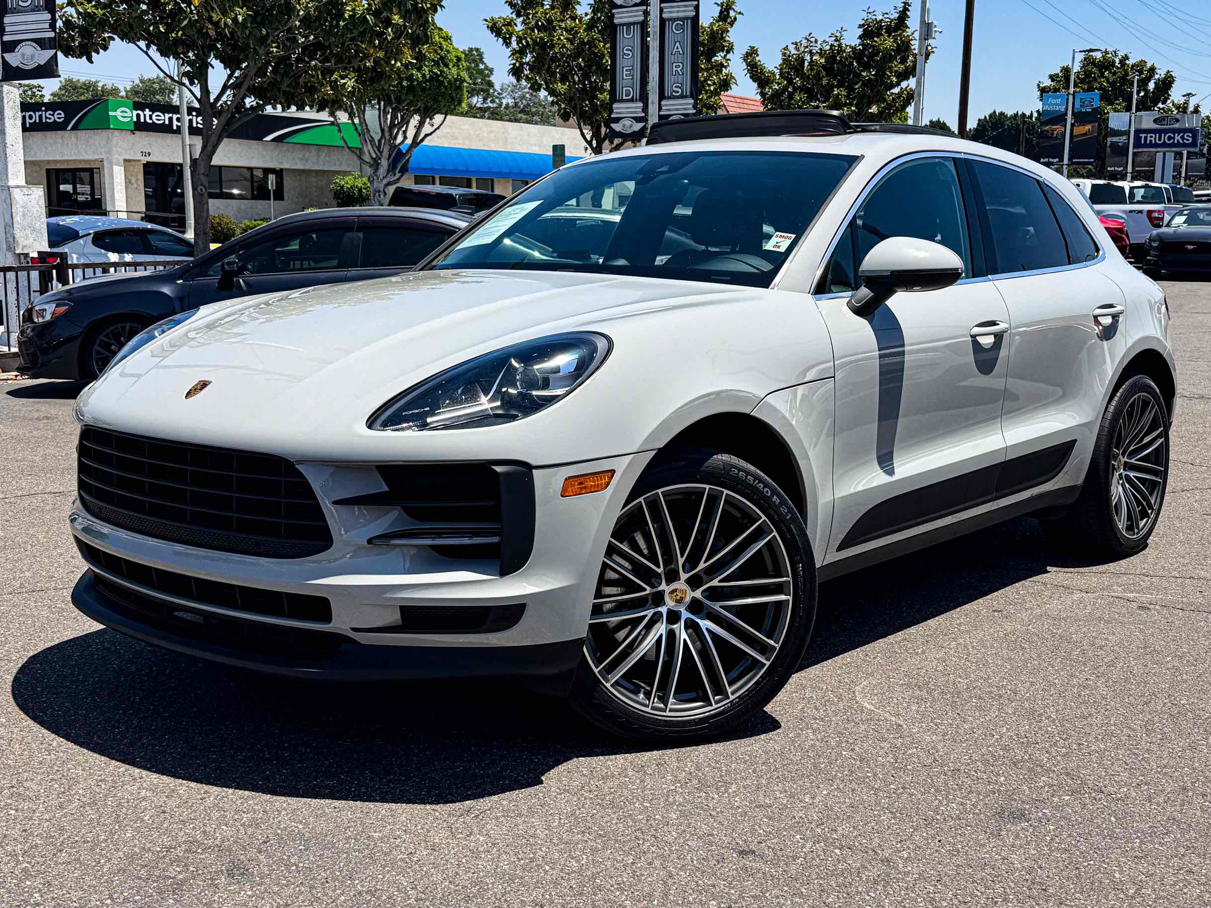 2020 Porsche Macan S's photo