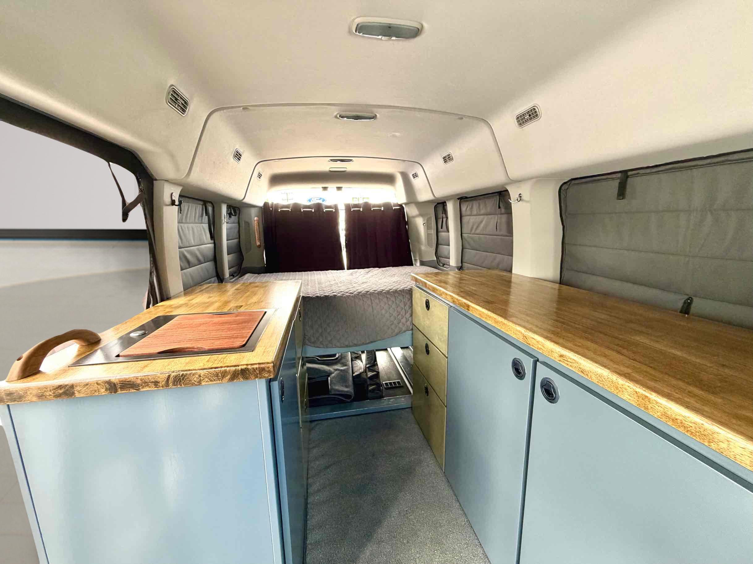 2017 Ford Transit Wagon XLT