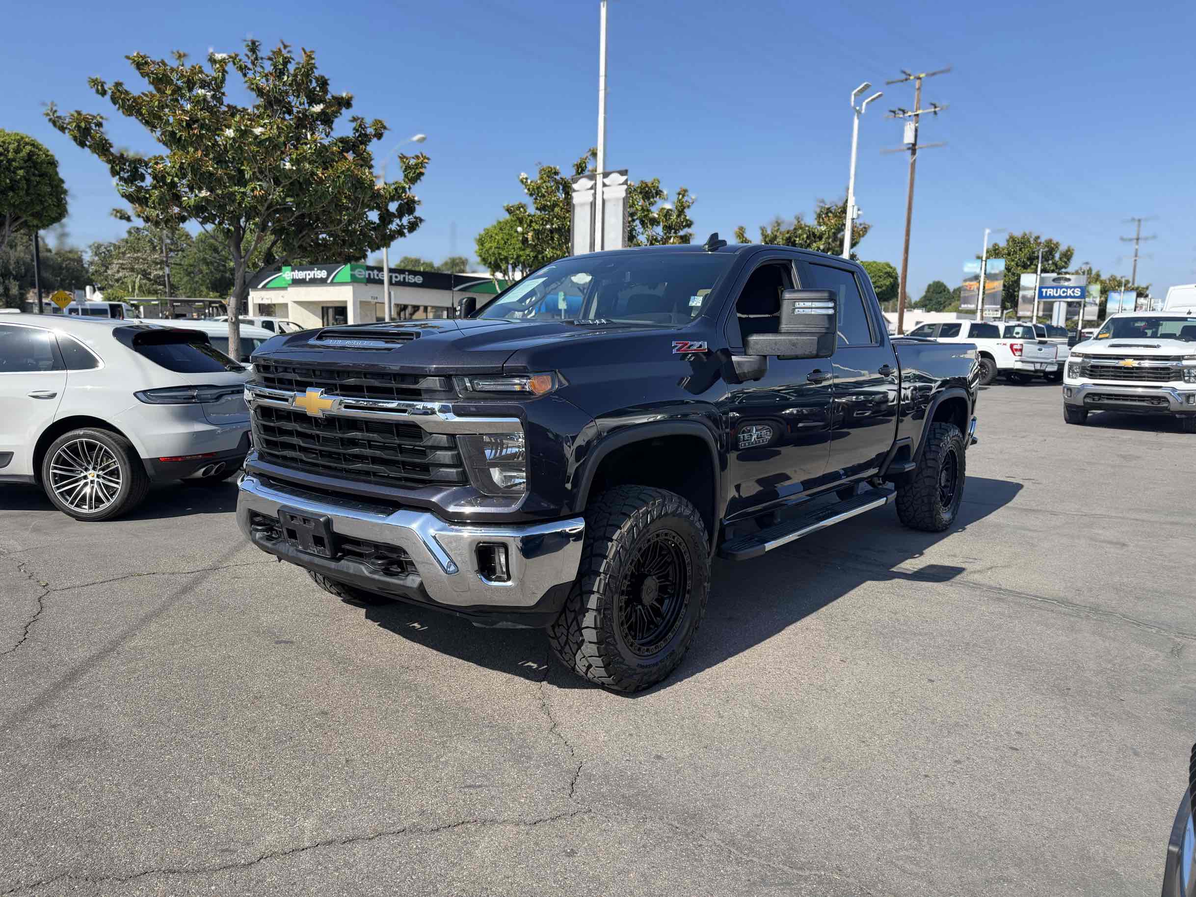 2024 Chevrolet Silverado HD LT 4WD Crew Cab Standard Box's photo