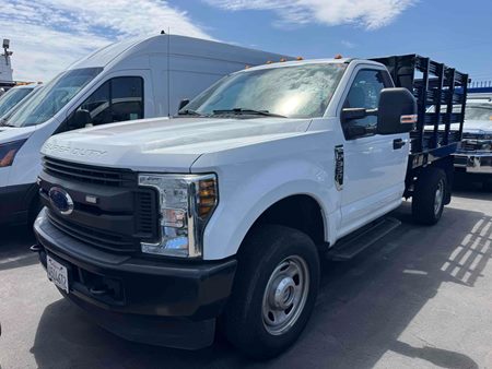 2019 Ford Super Duty F-350 STAKE BED SRW XL