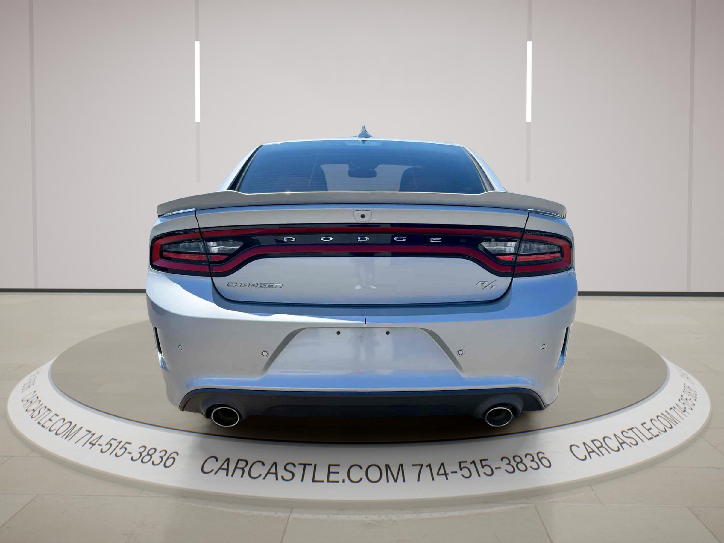 Dodge Charger photo 4