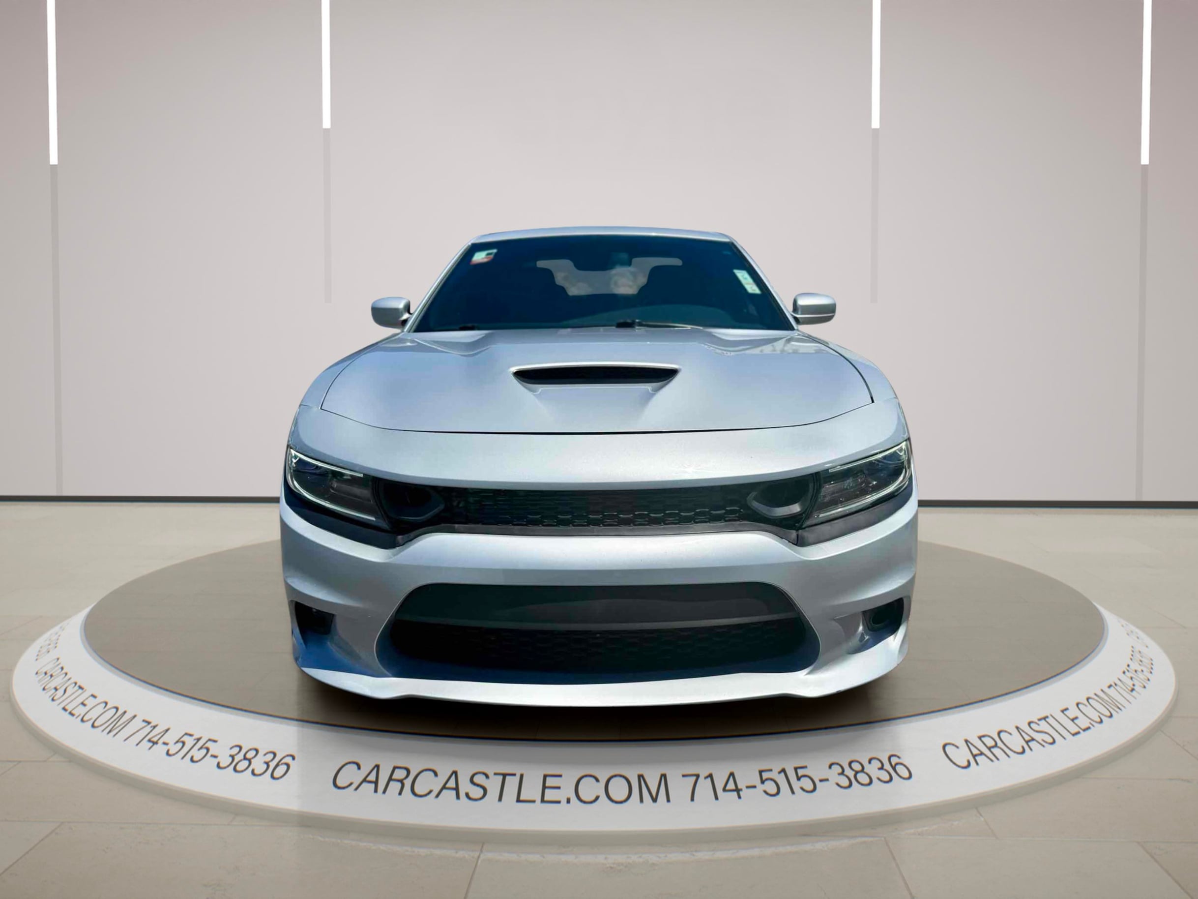Dodge Charger photo 8