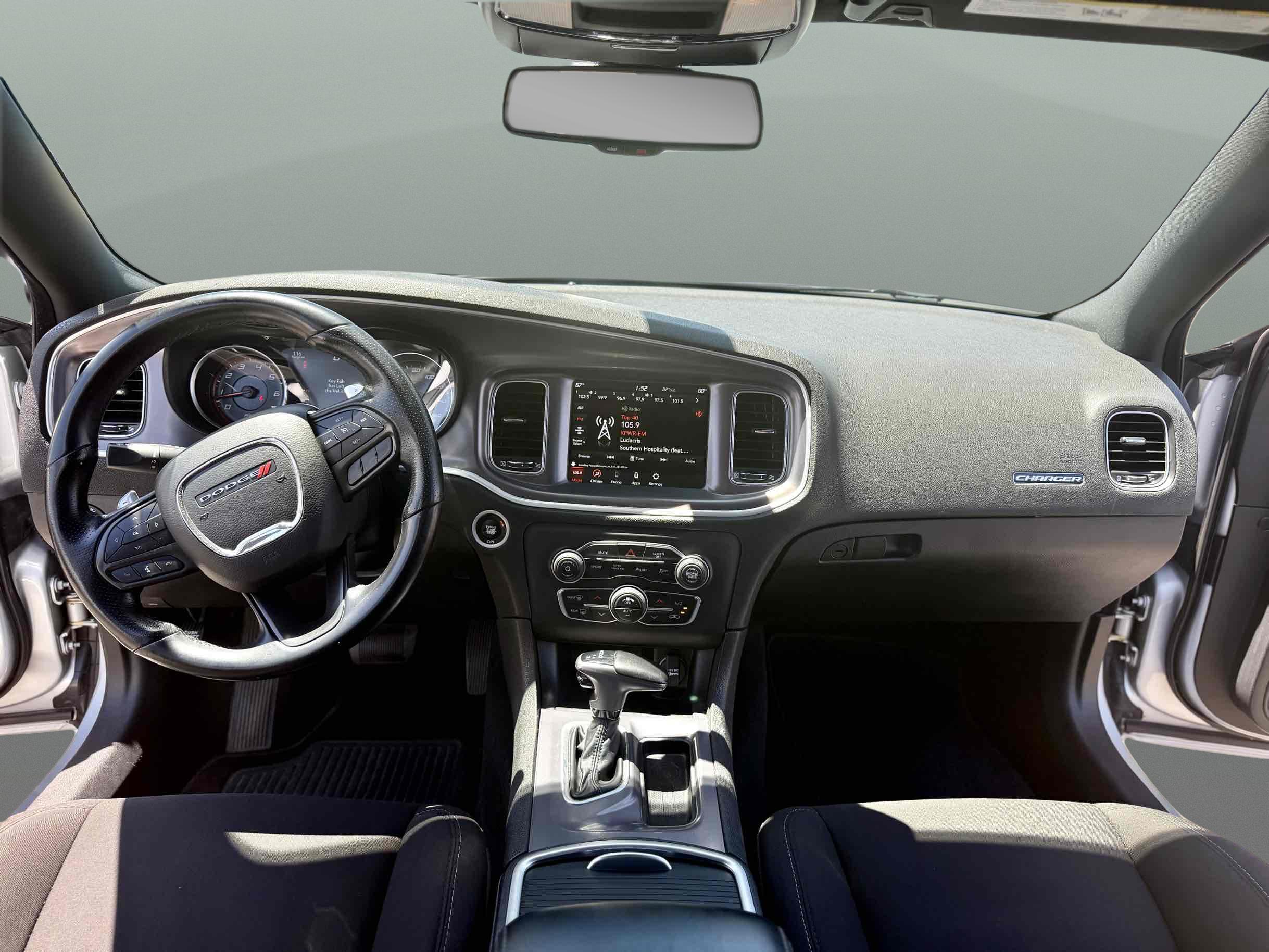 Dodge Charger photo 9