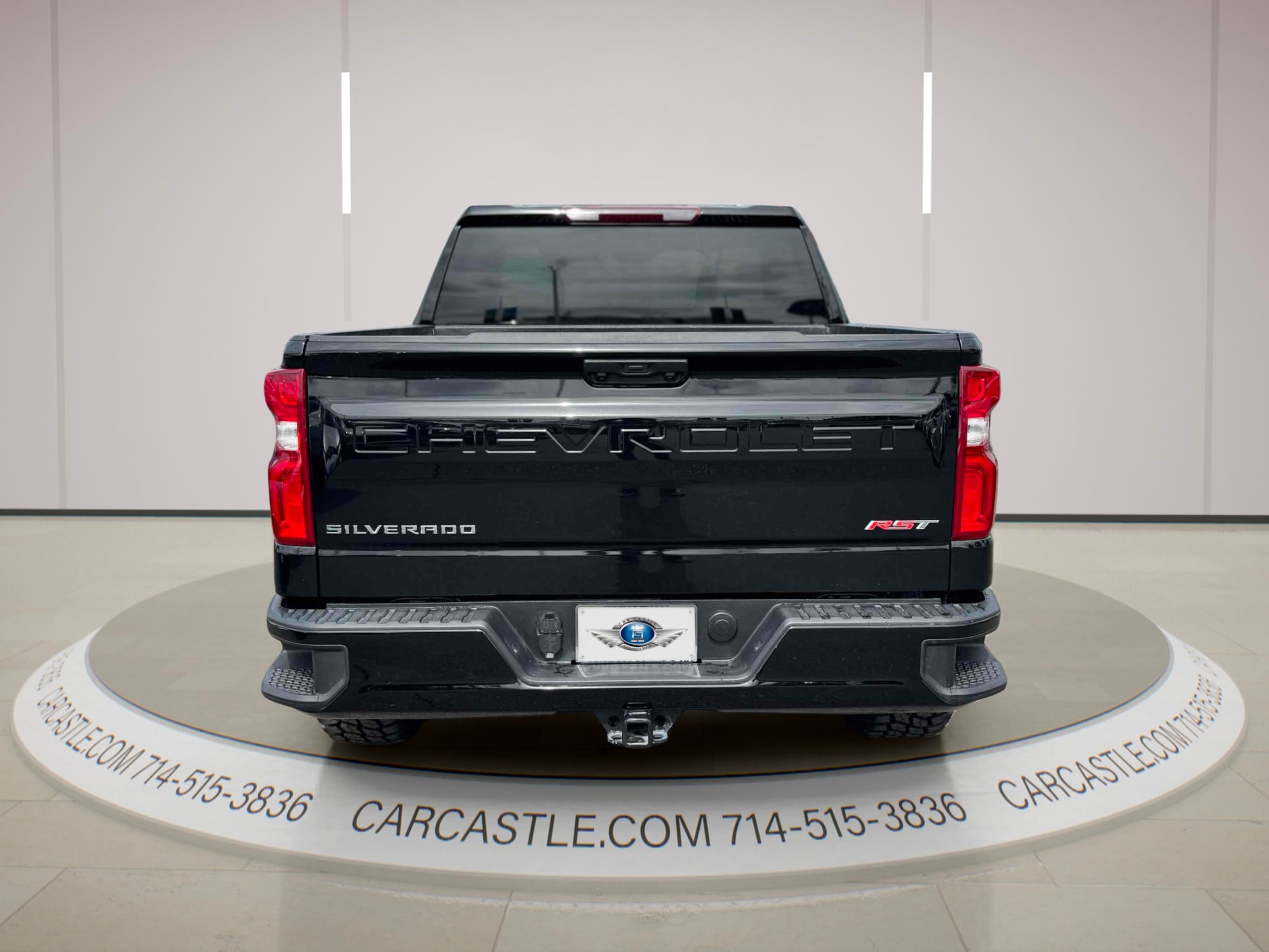 Chevrolet Silverado photo 4