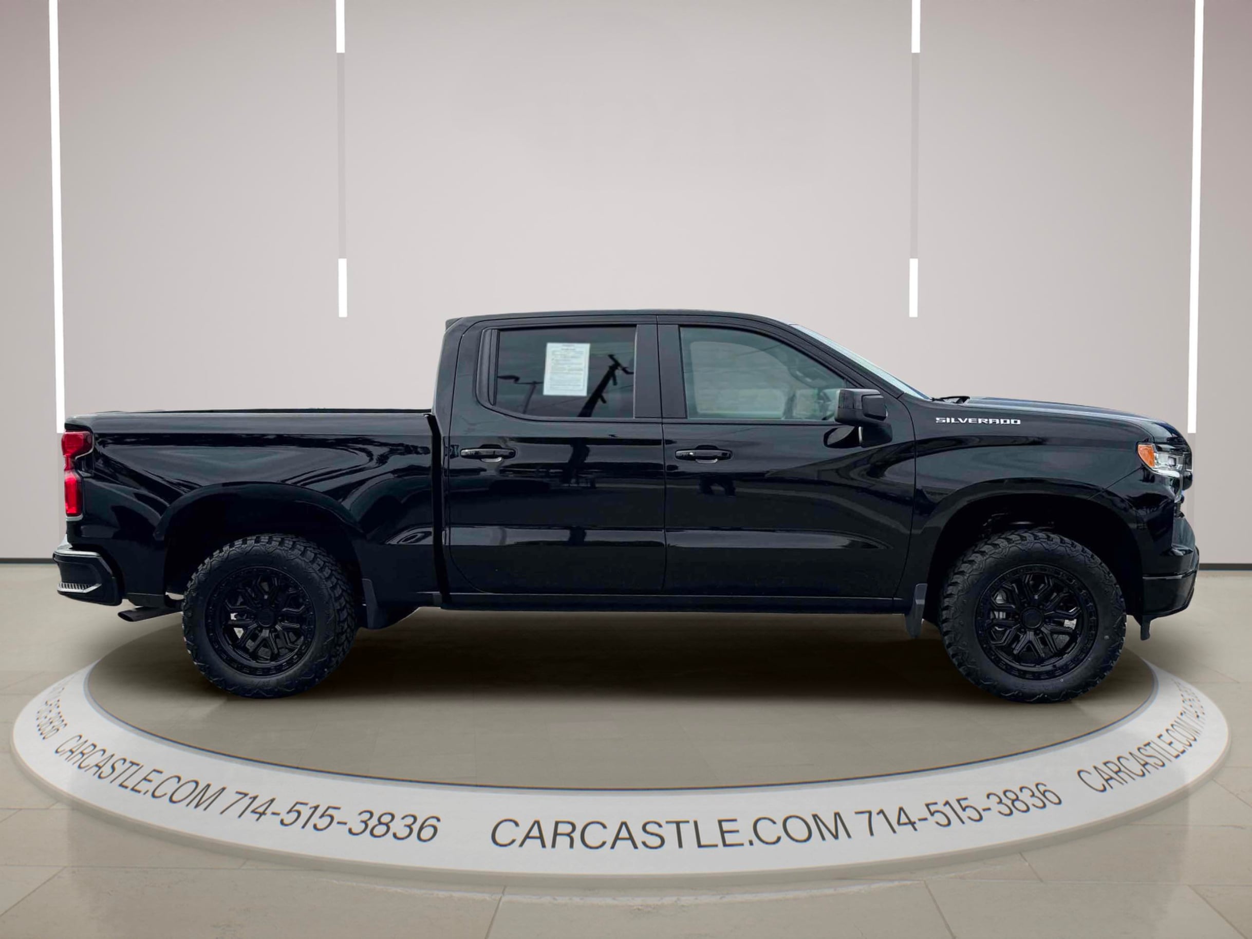 Chevrolet Silverado photo 6