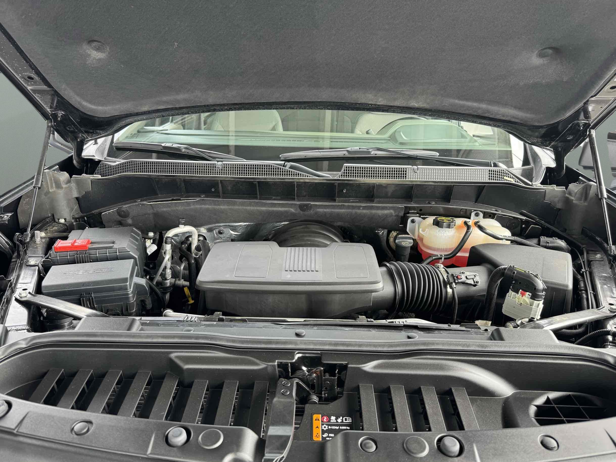 Chevrolet Silverado photo 18