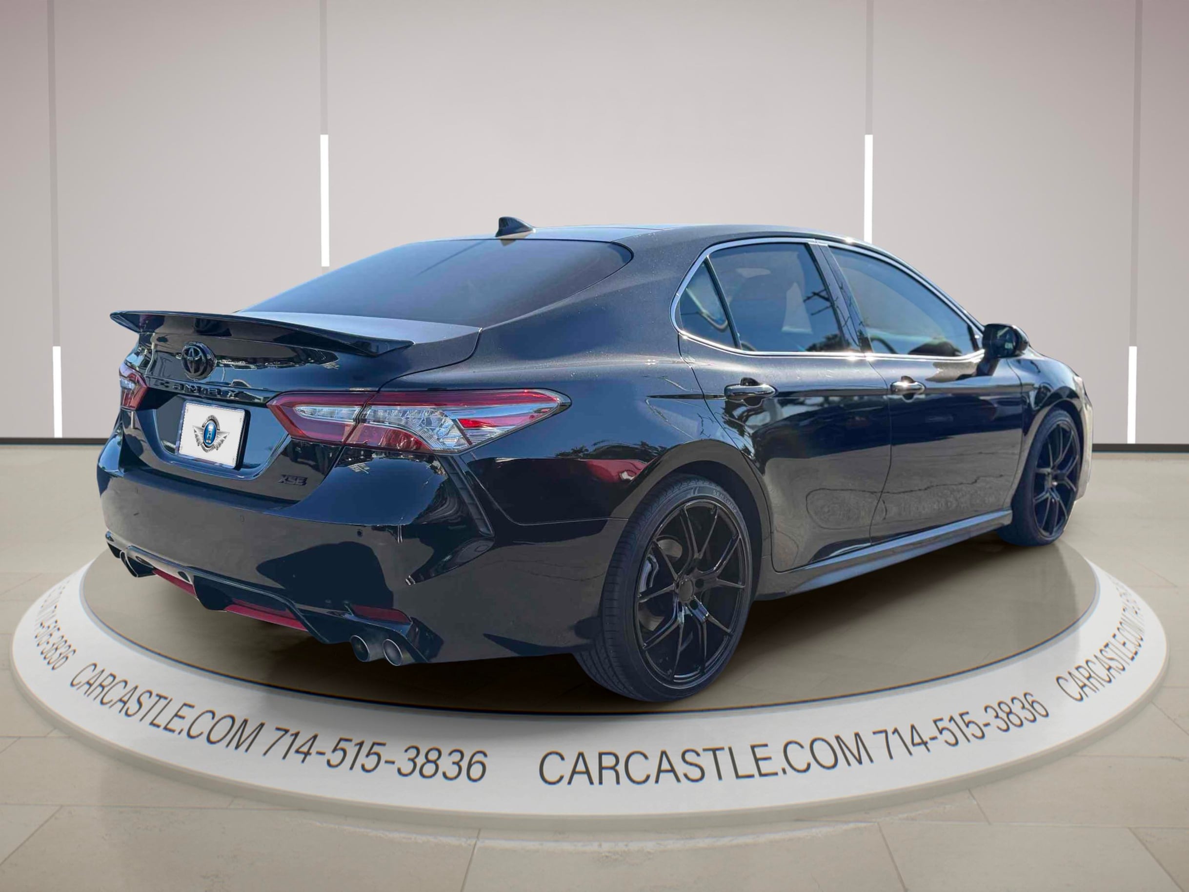 Toyota Camry photo 5