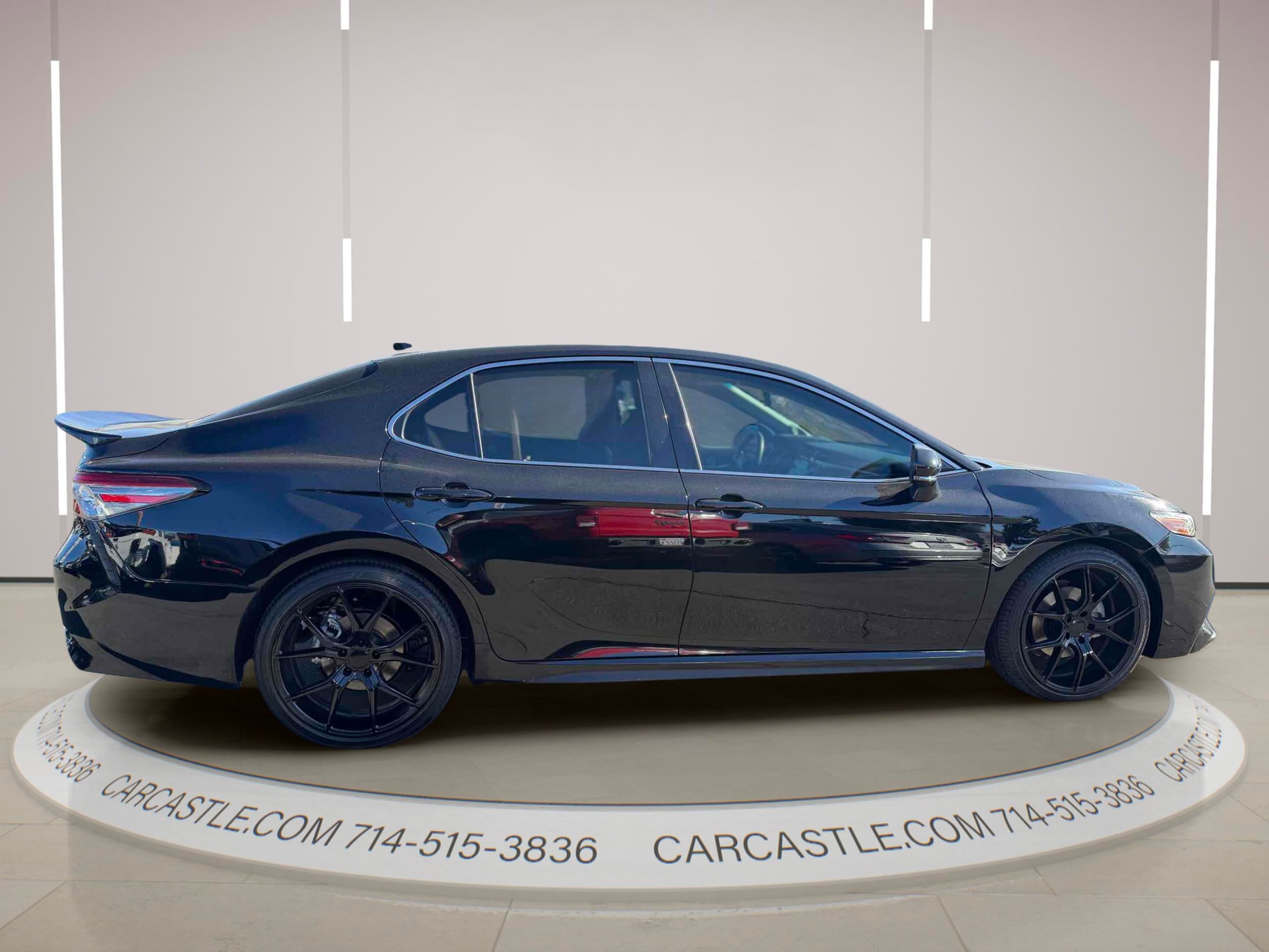 Toyota Camry photo 6