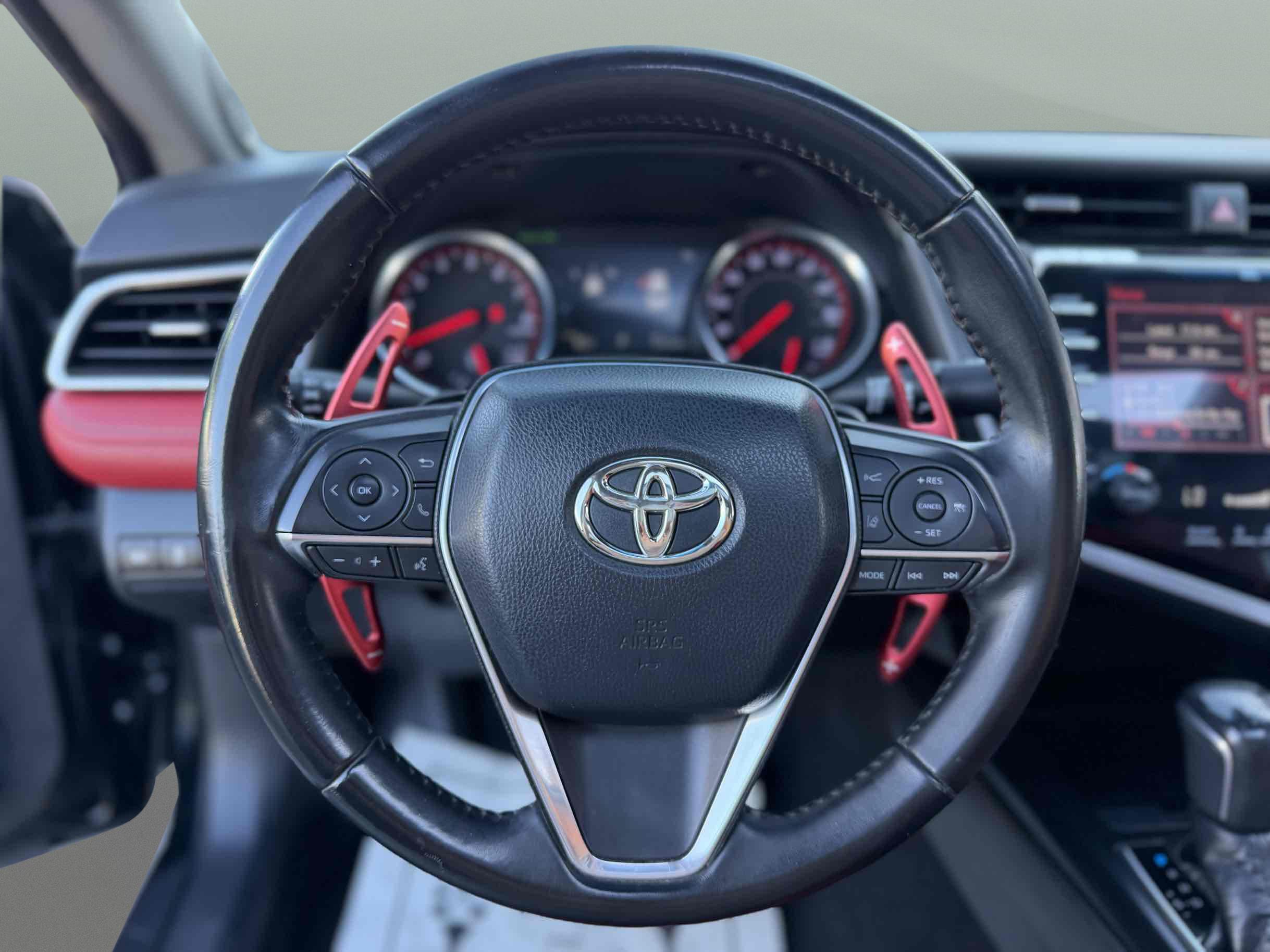 Toyota Camry photo 15