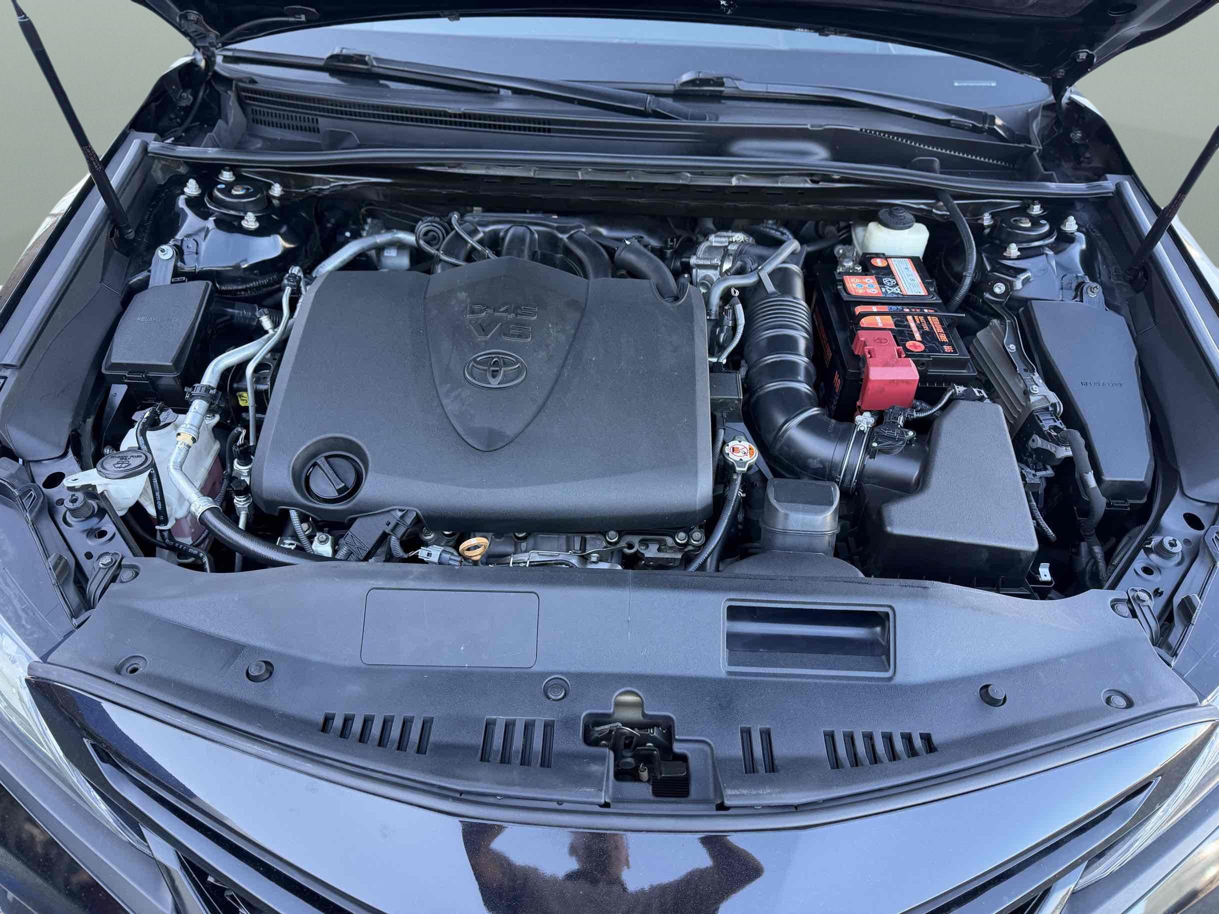 Toyota Camry photo 19
