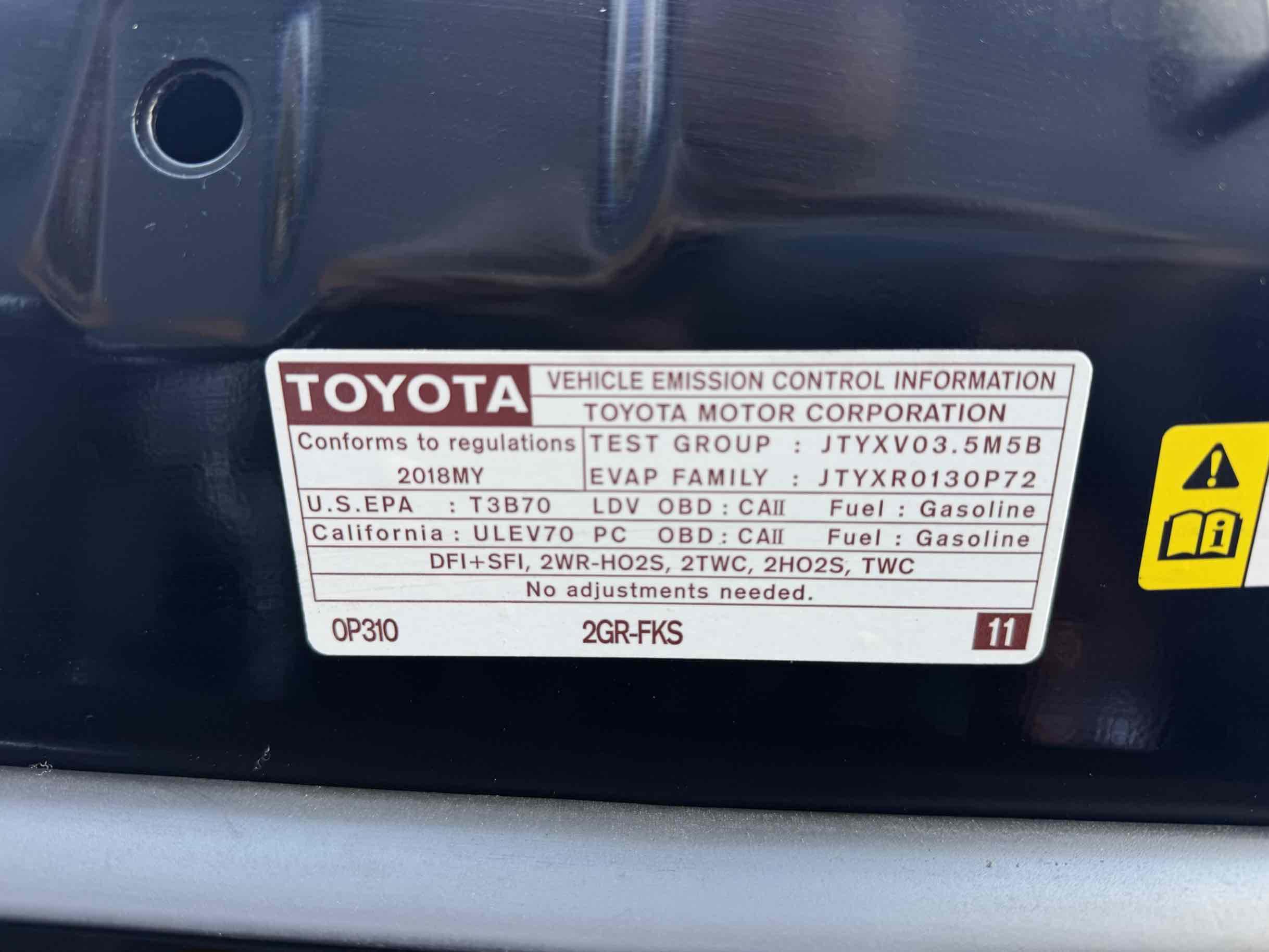 Toyota Camry photo 20