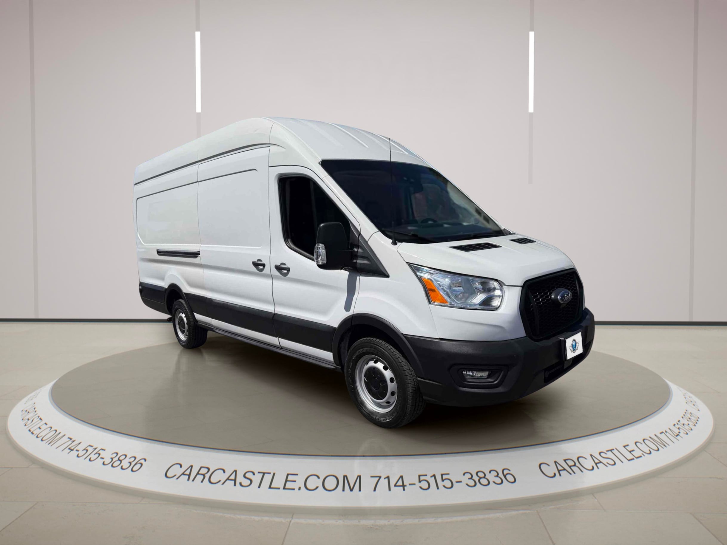 Ford Transit photo 7