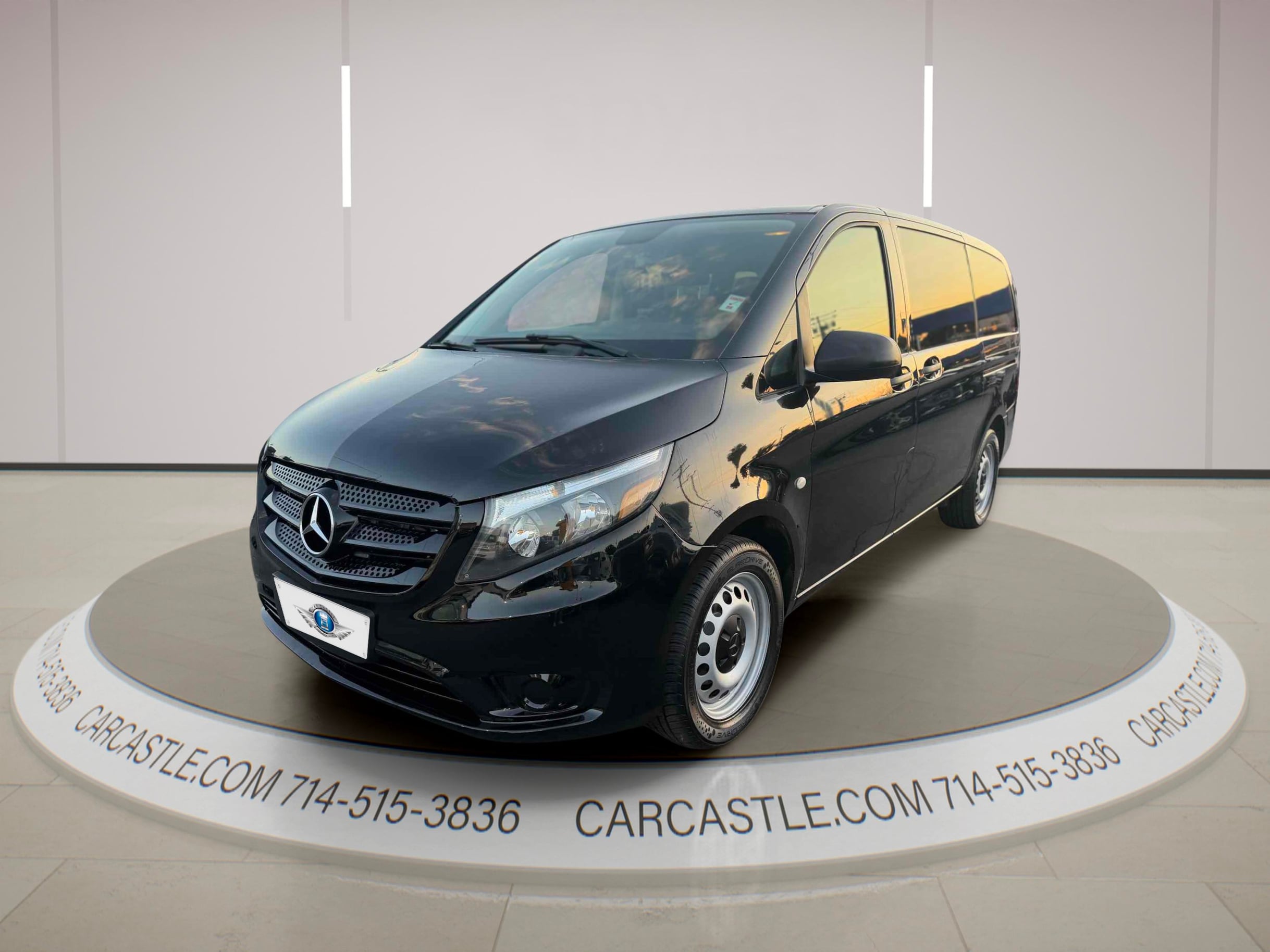 2019 Mercedes-Benz Metris Passenger Van Standard Roof 126" Wheelbase
