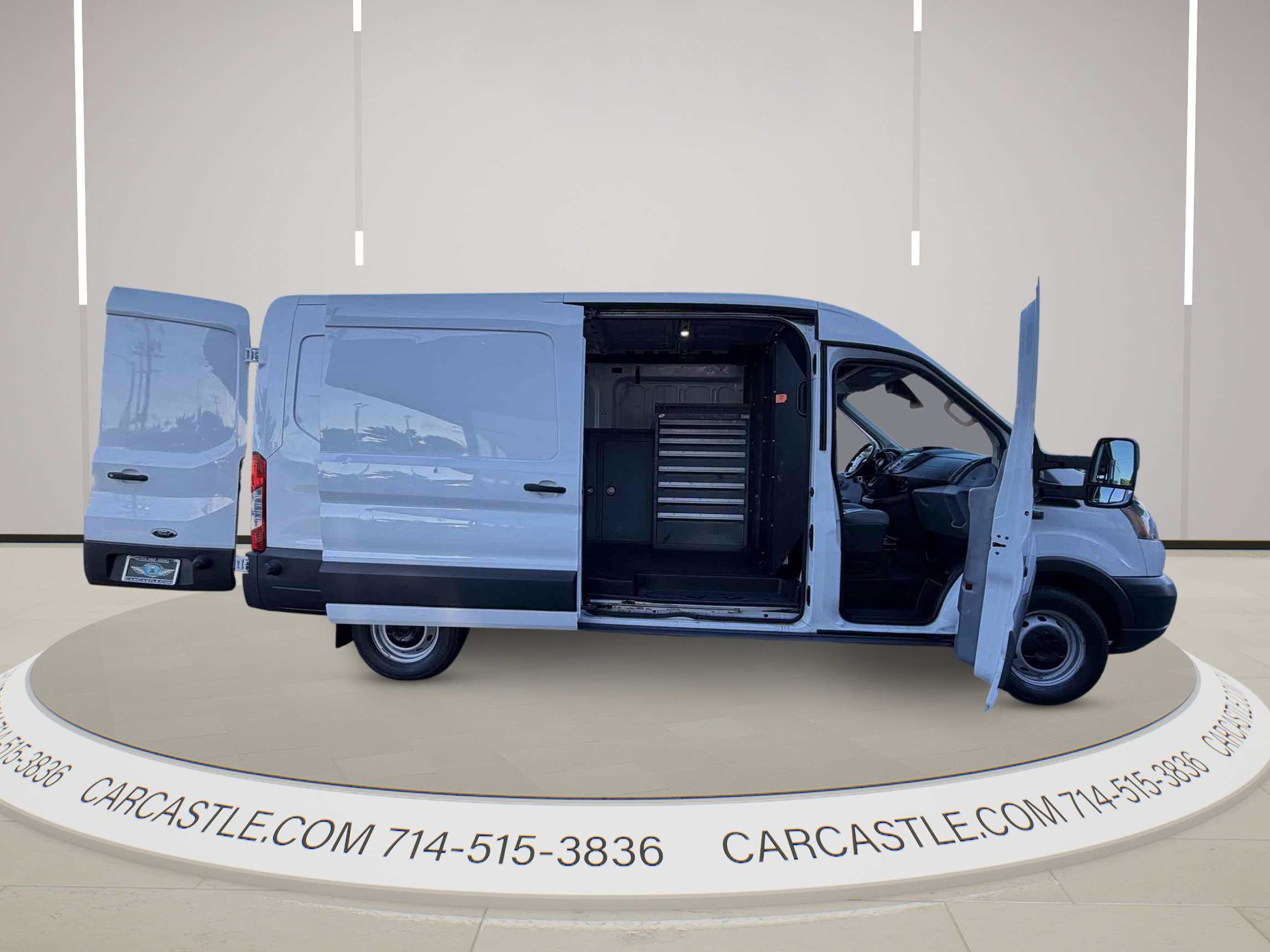Ford Transit photo 7