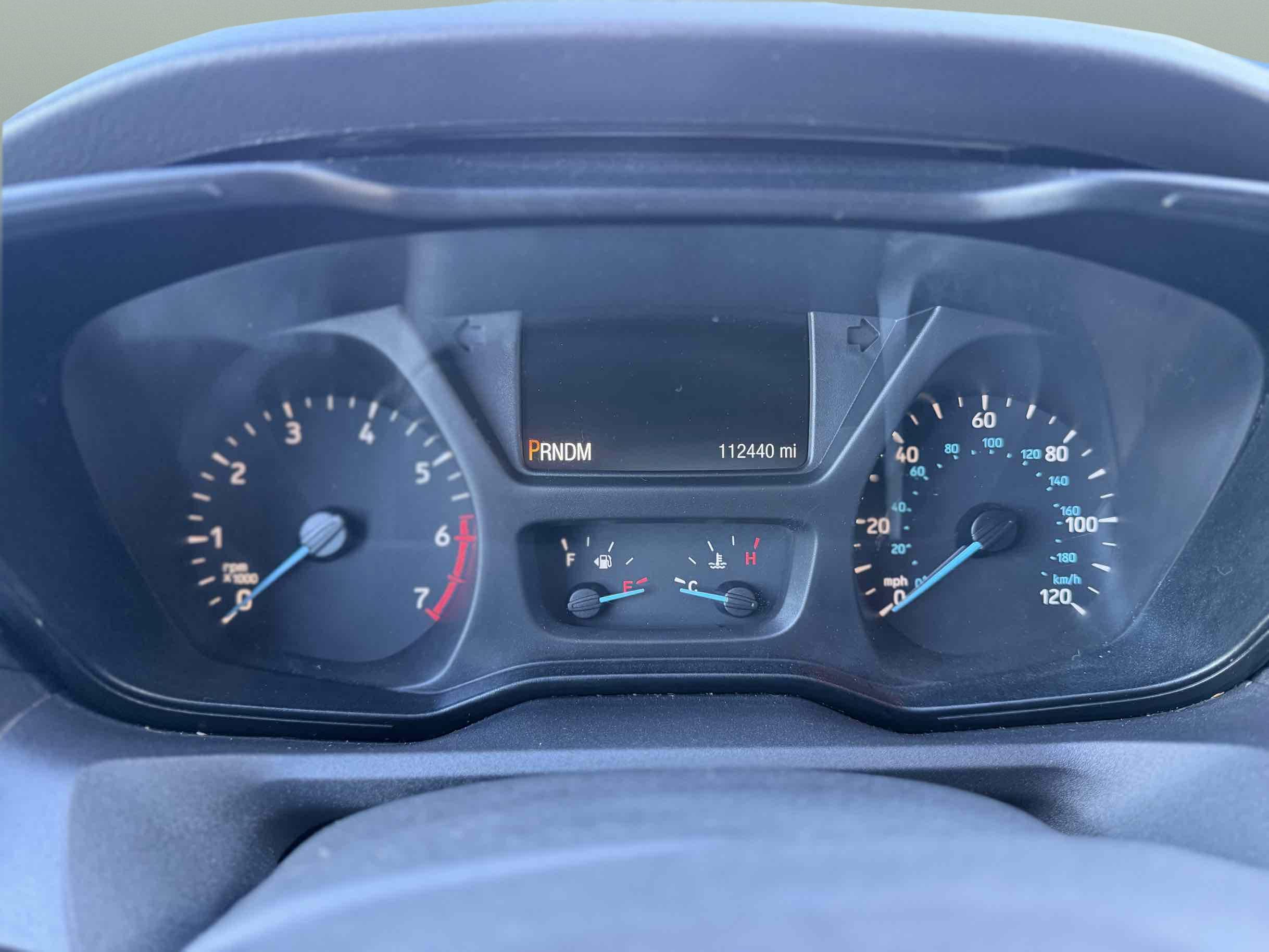 Ford Transit photo 27