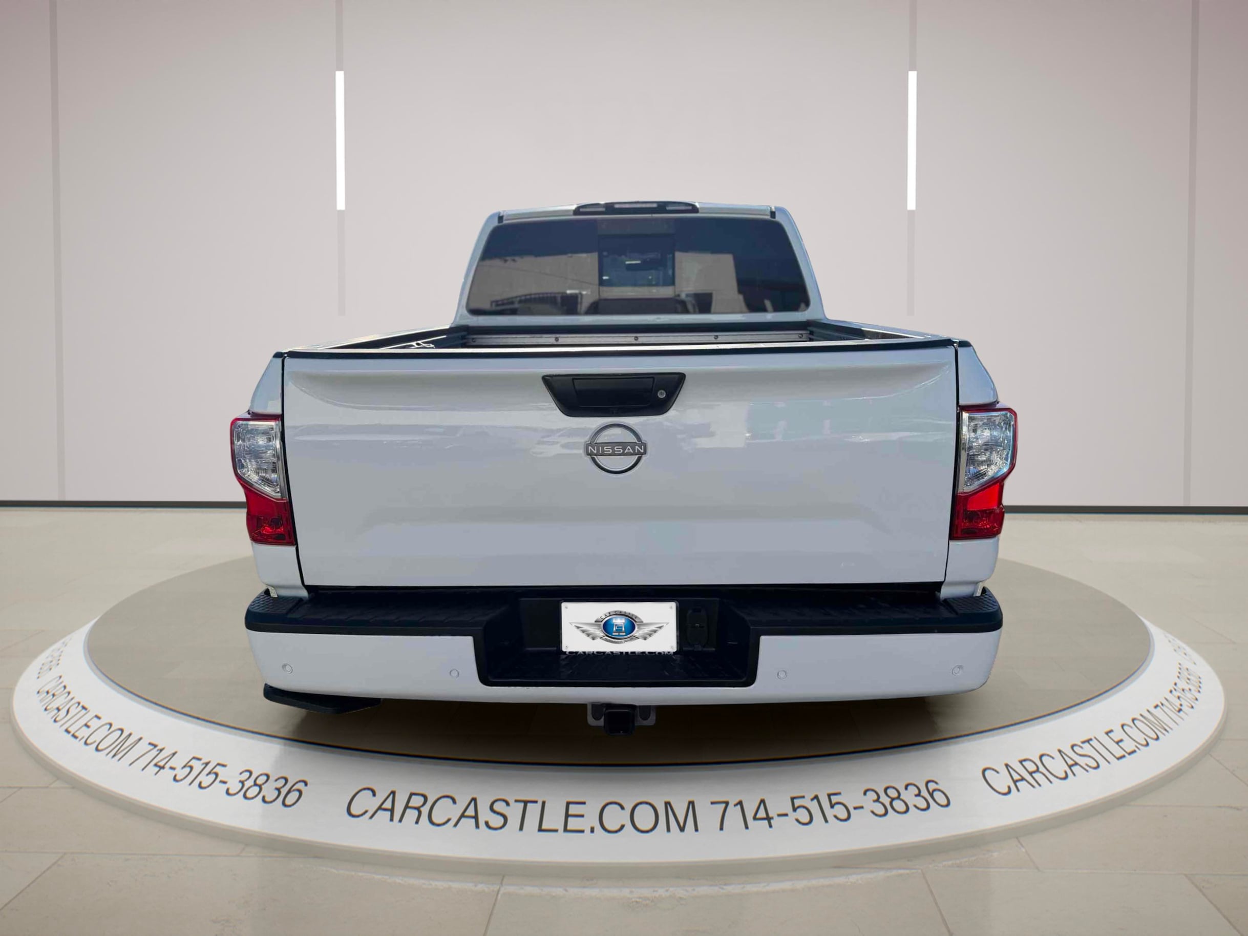 Nissan Titan photo 4