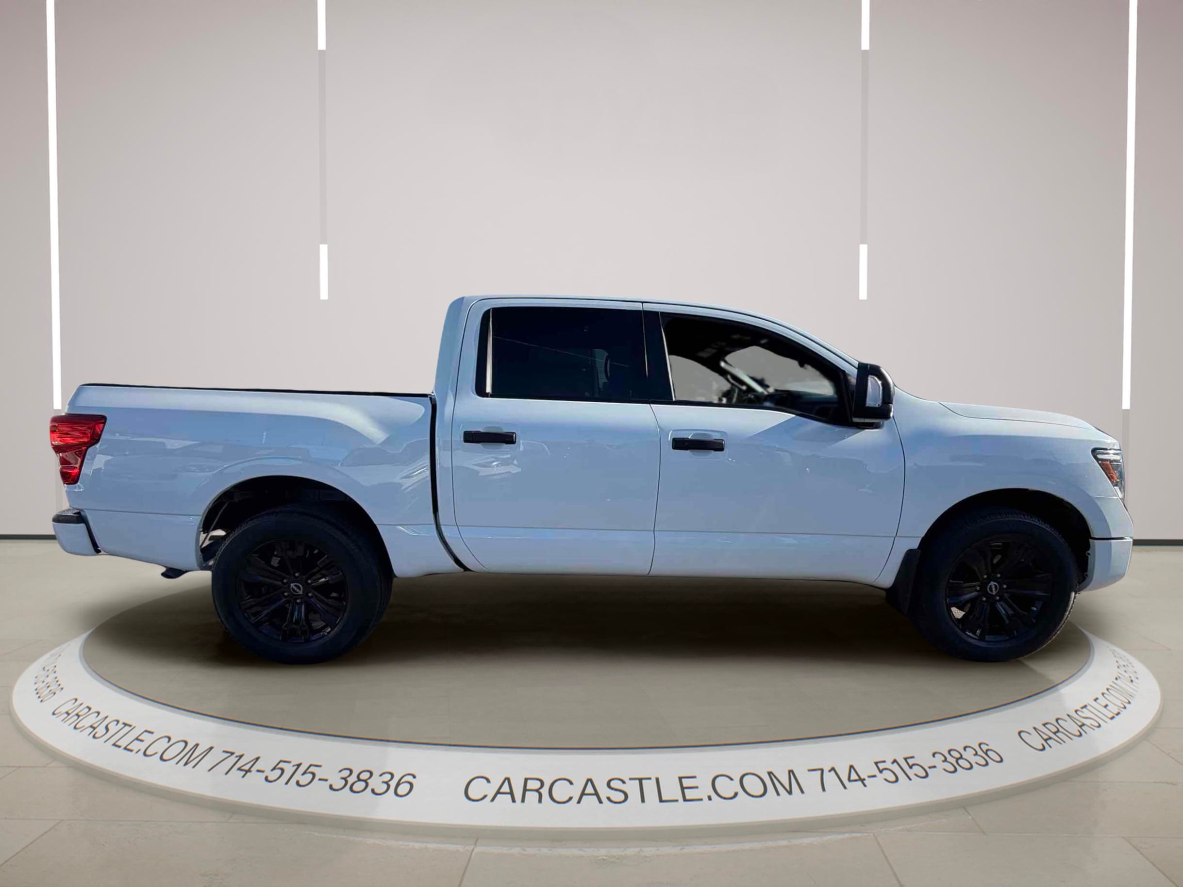 Nissan Titan photo 6