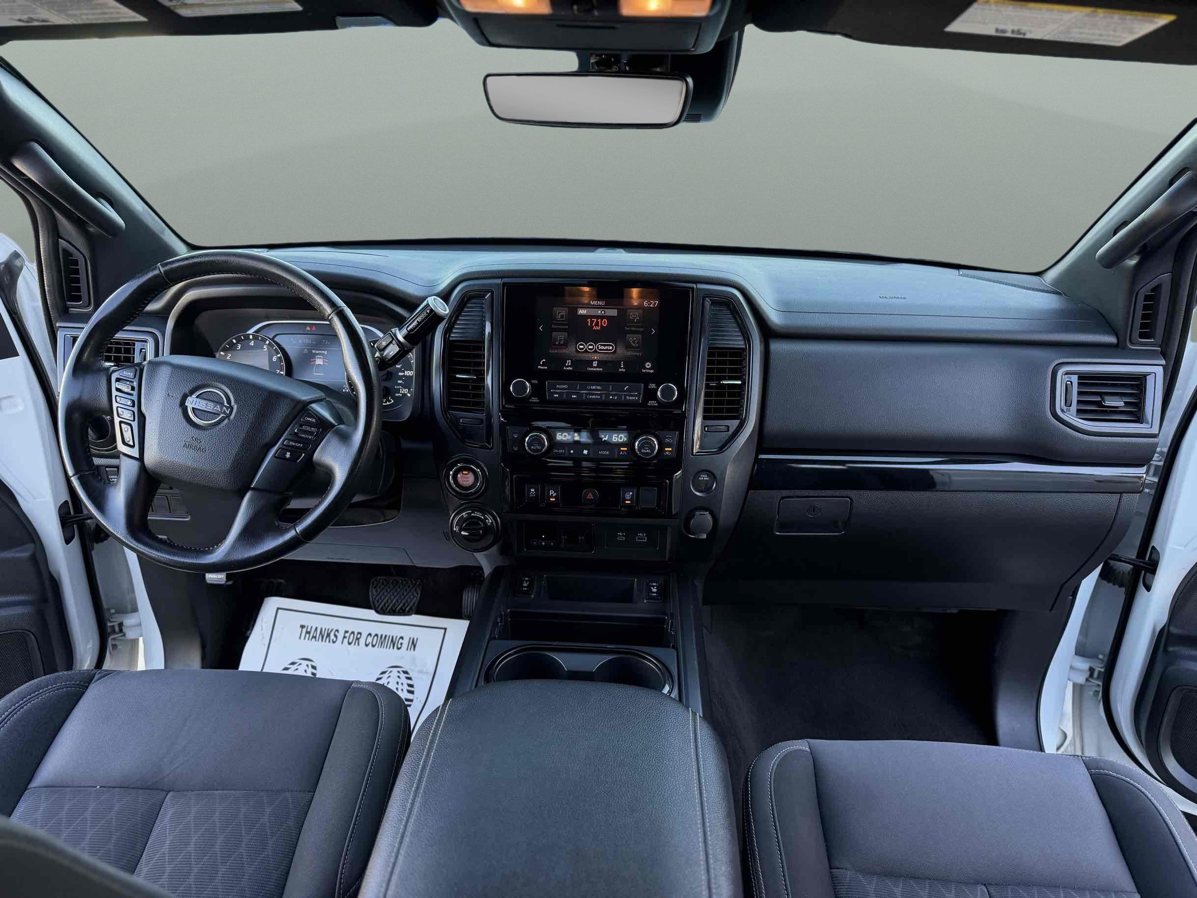 Nissan Titan photo 10