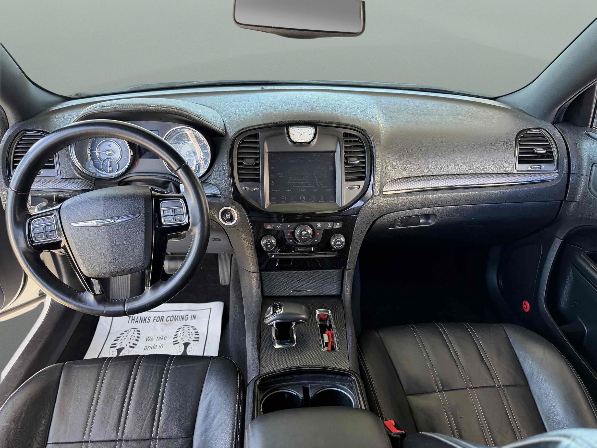 Chrysler 300 photo 19