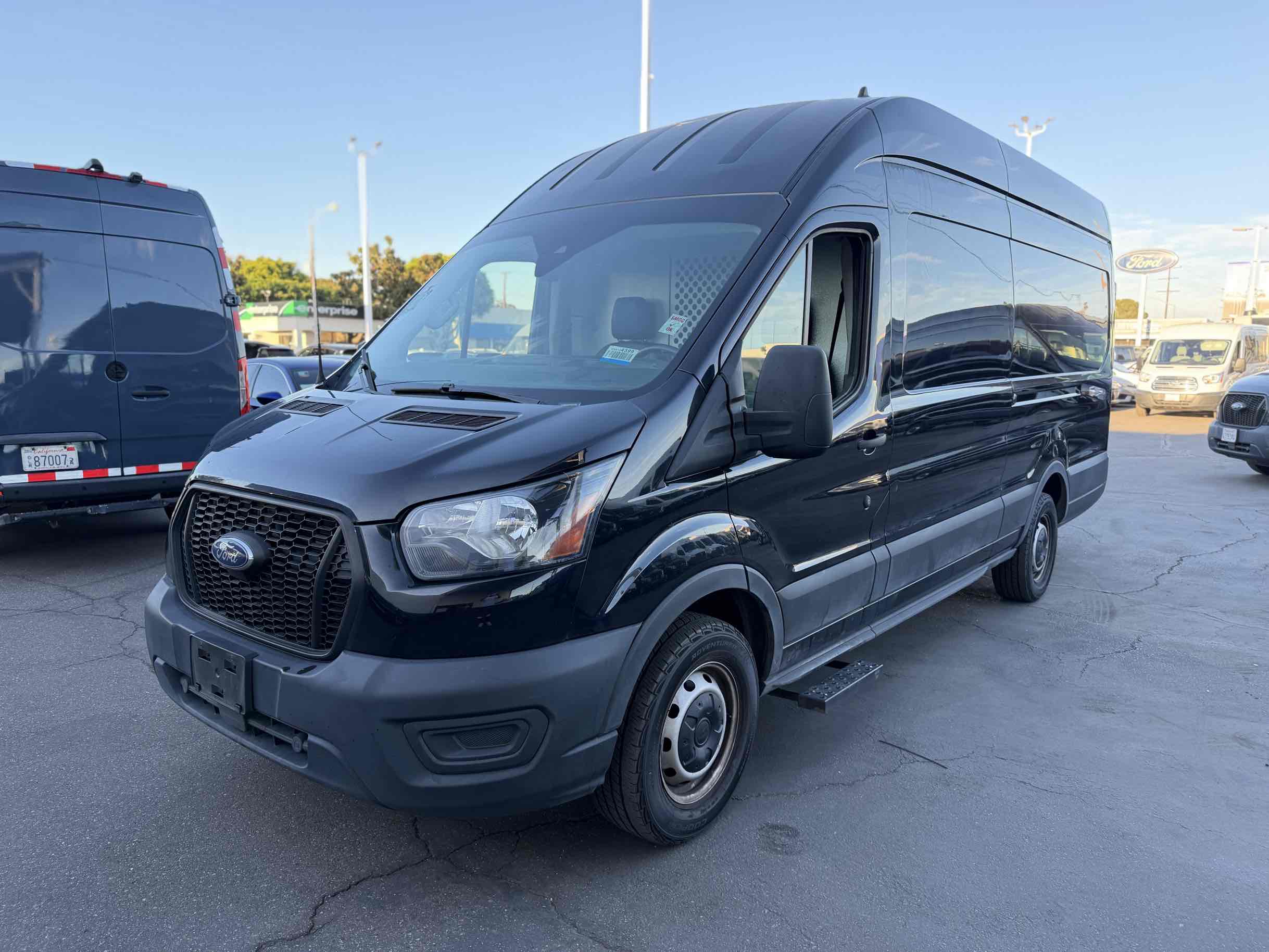 2023 Ford Transit Cargo Van 