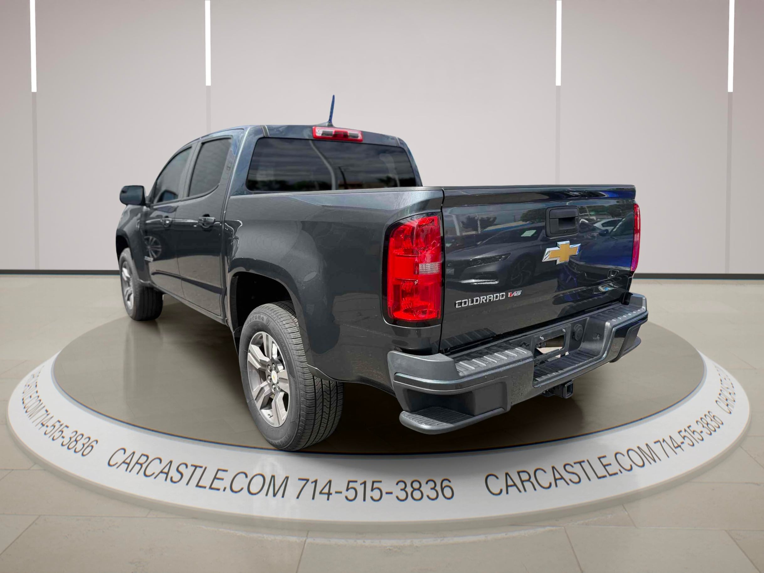 Chevrolet Colorado photo 3
