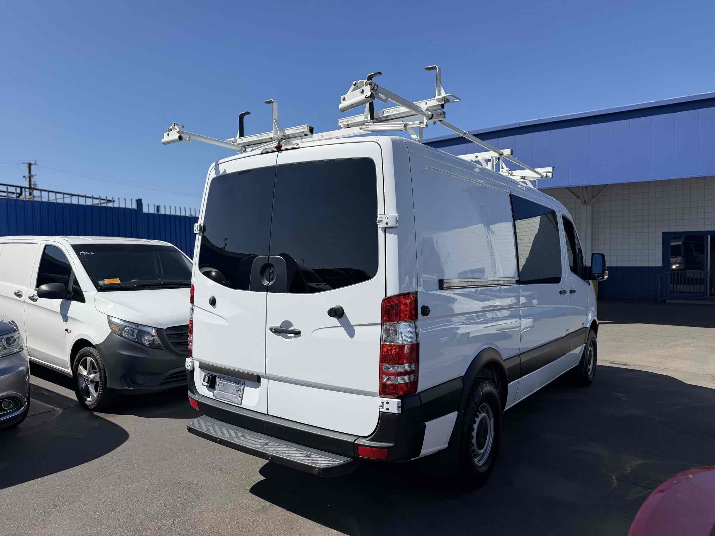 Mercedes-Benz Sprinter photo 7