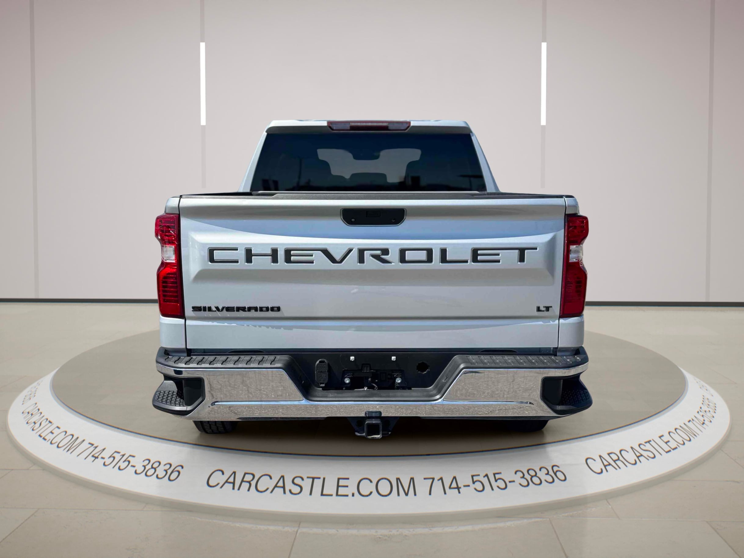 Chevrolet Silverado photo 4