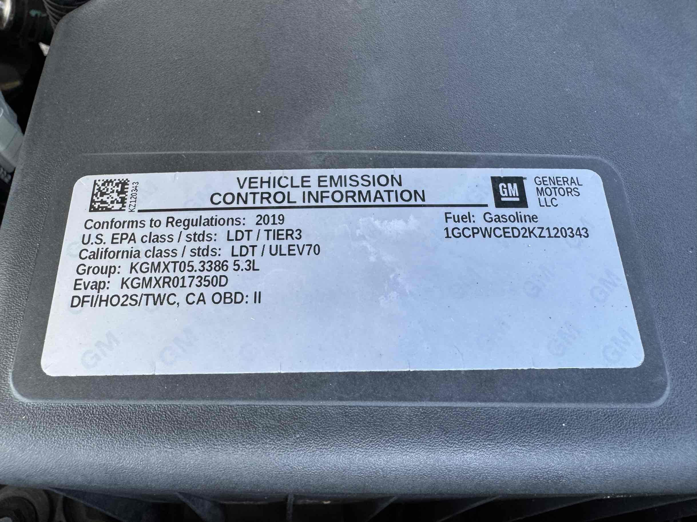 Chevrolet Silverado photo 18