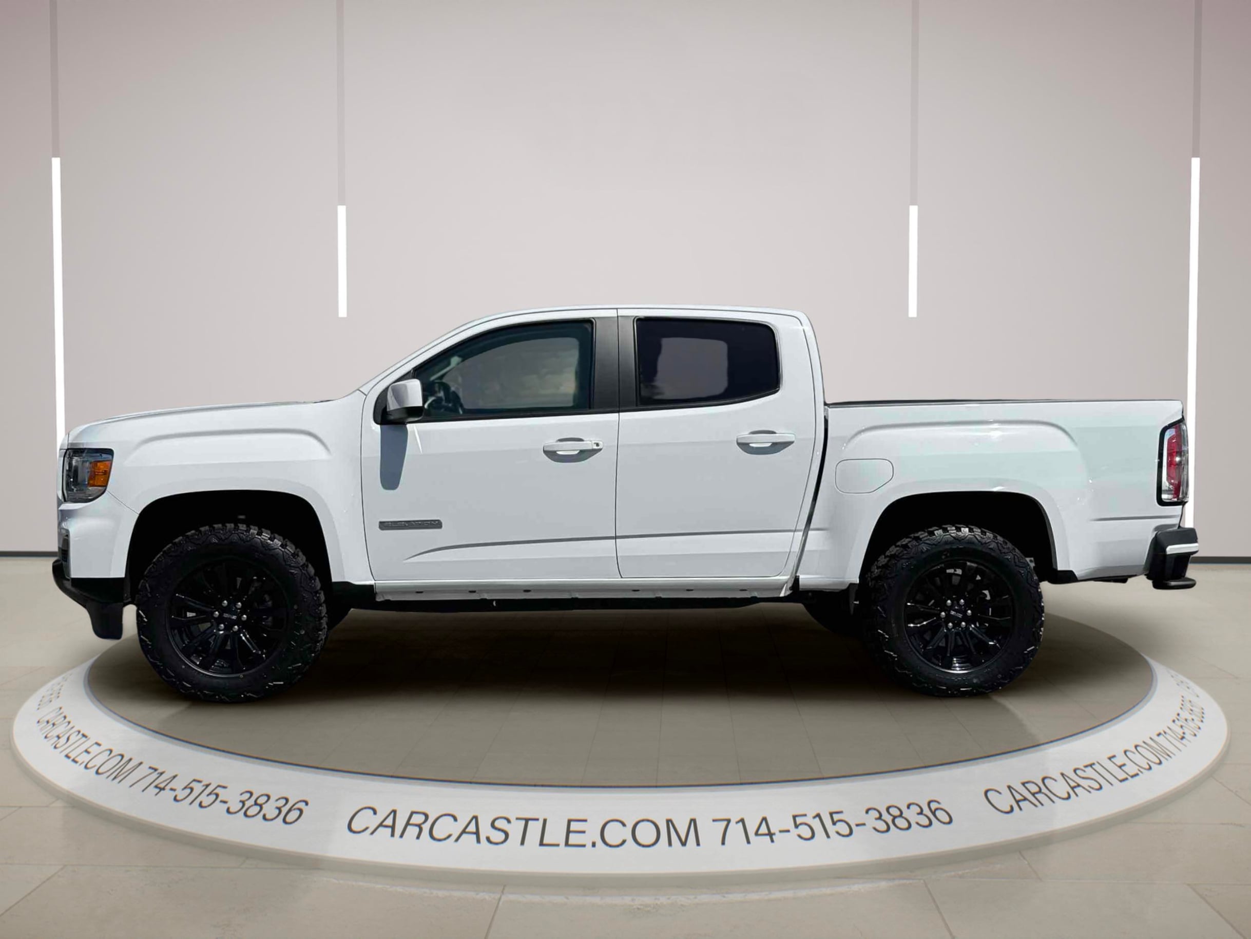 GMC Canyon photo 2