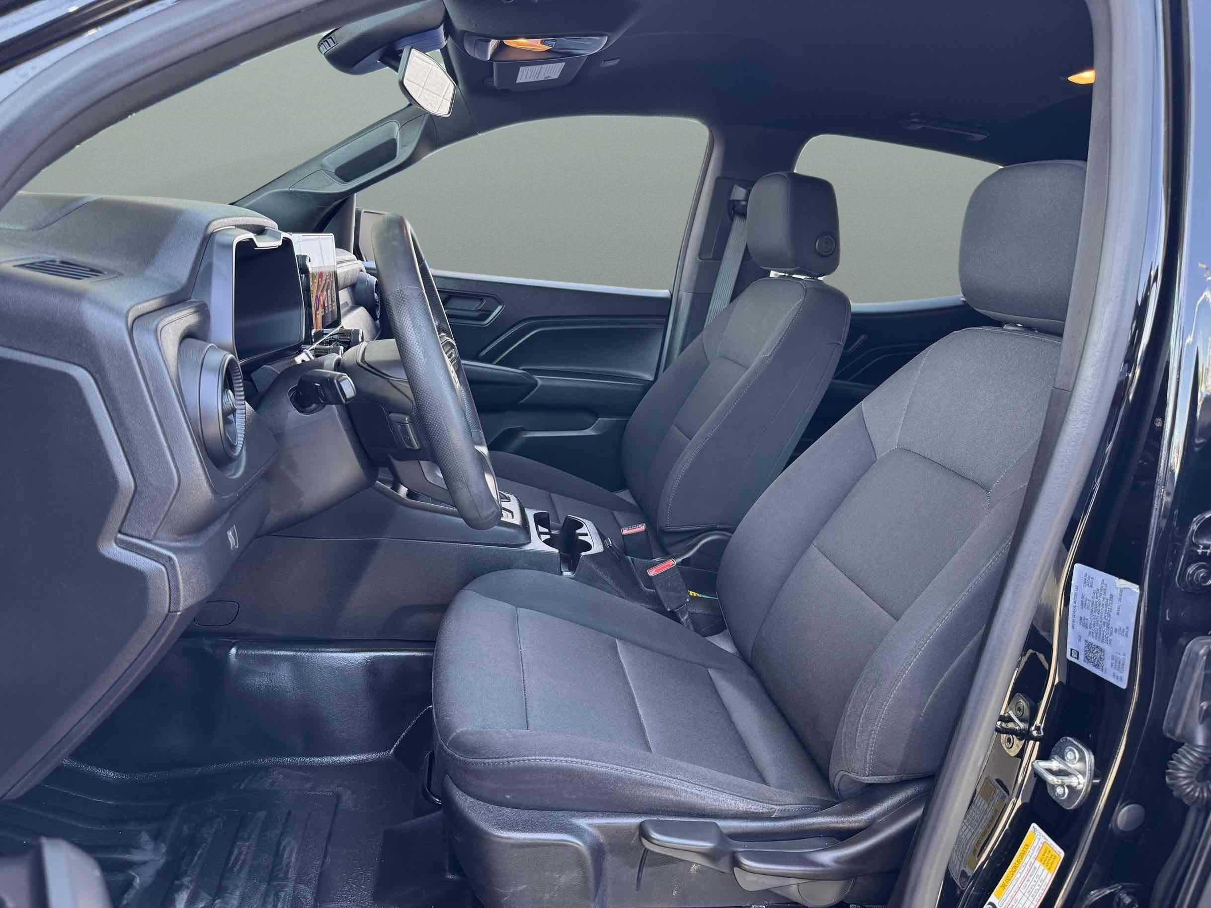 Chevrolet Colorado photo 10