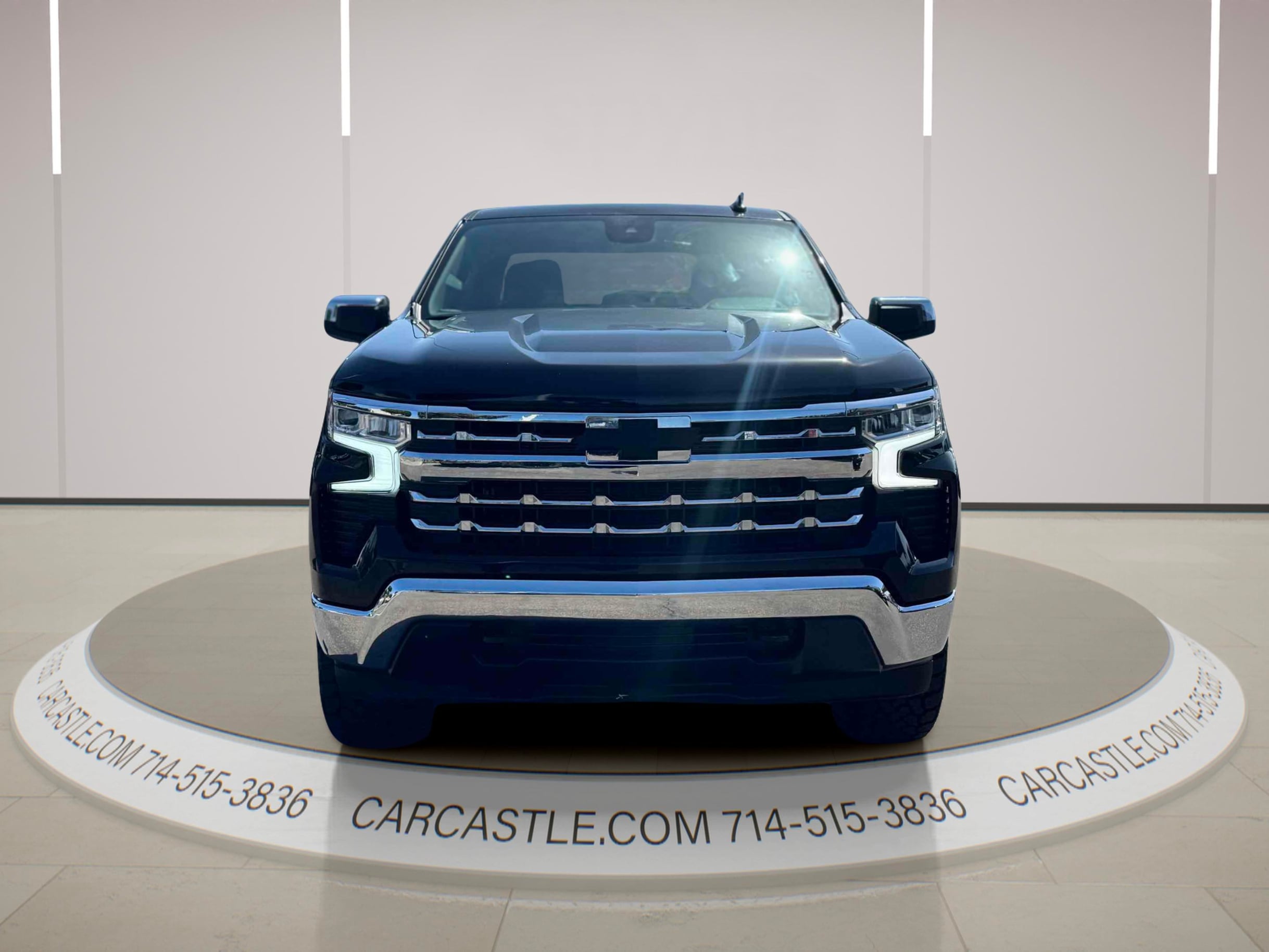 Chevrolet Silverado photo 8