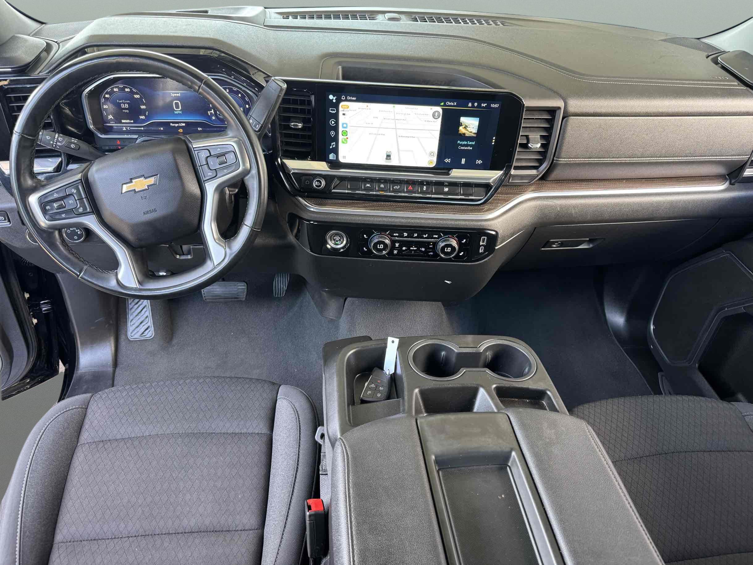 Chevrolet Silverado photo 12