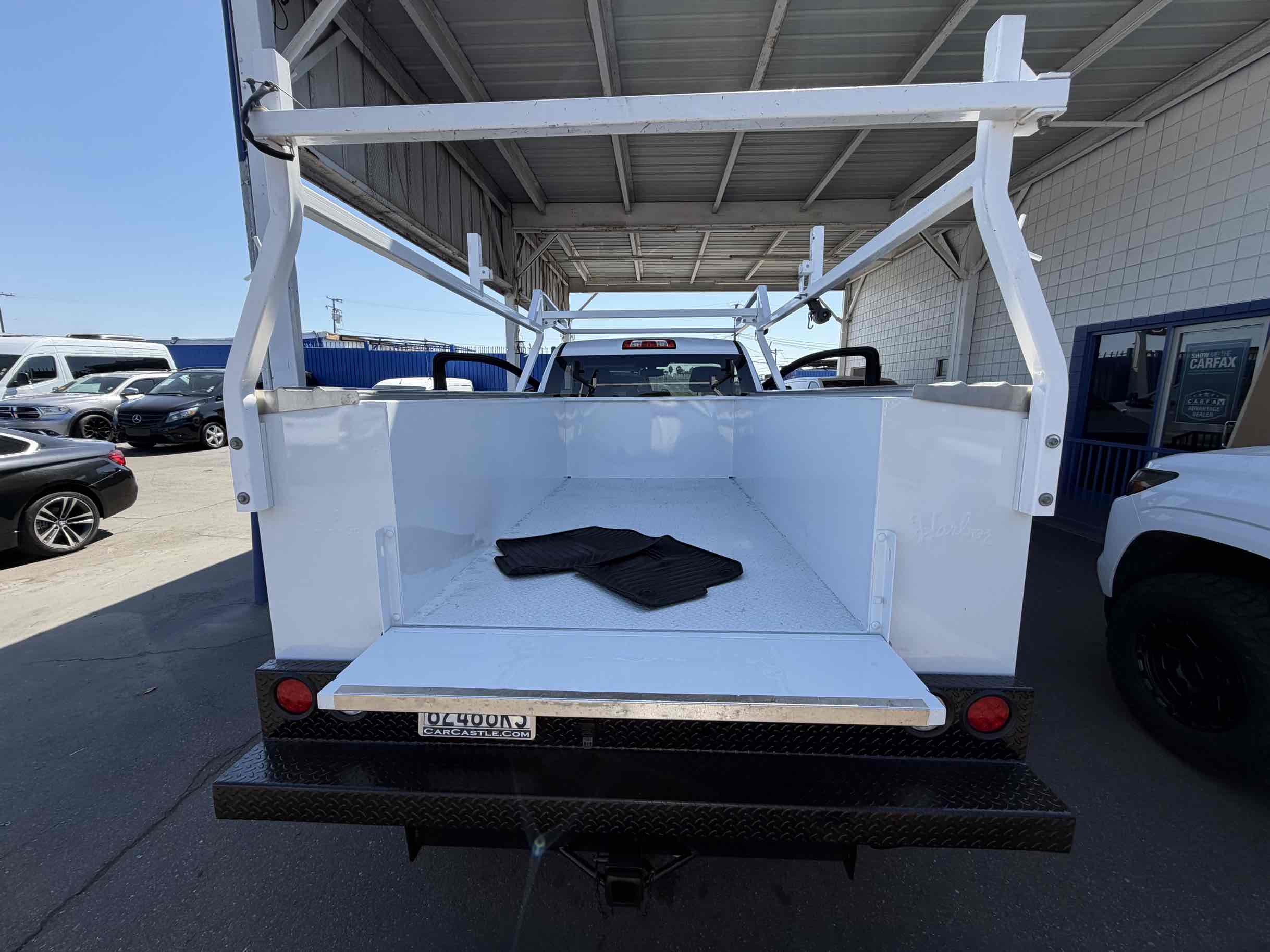 Chevrolet Silverado photo 6