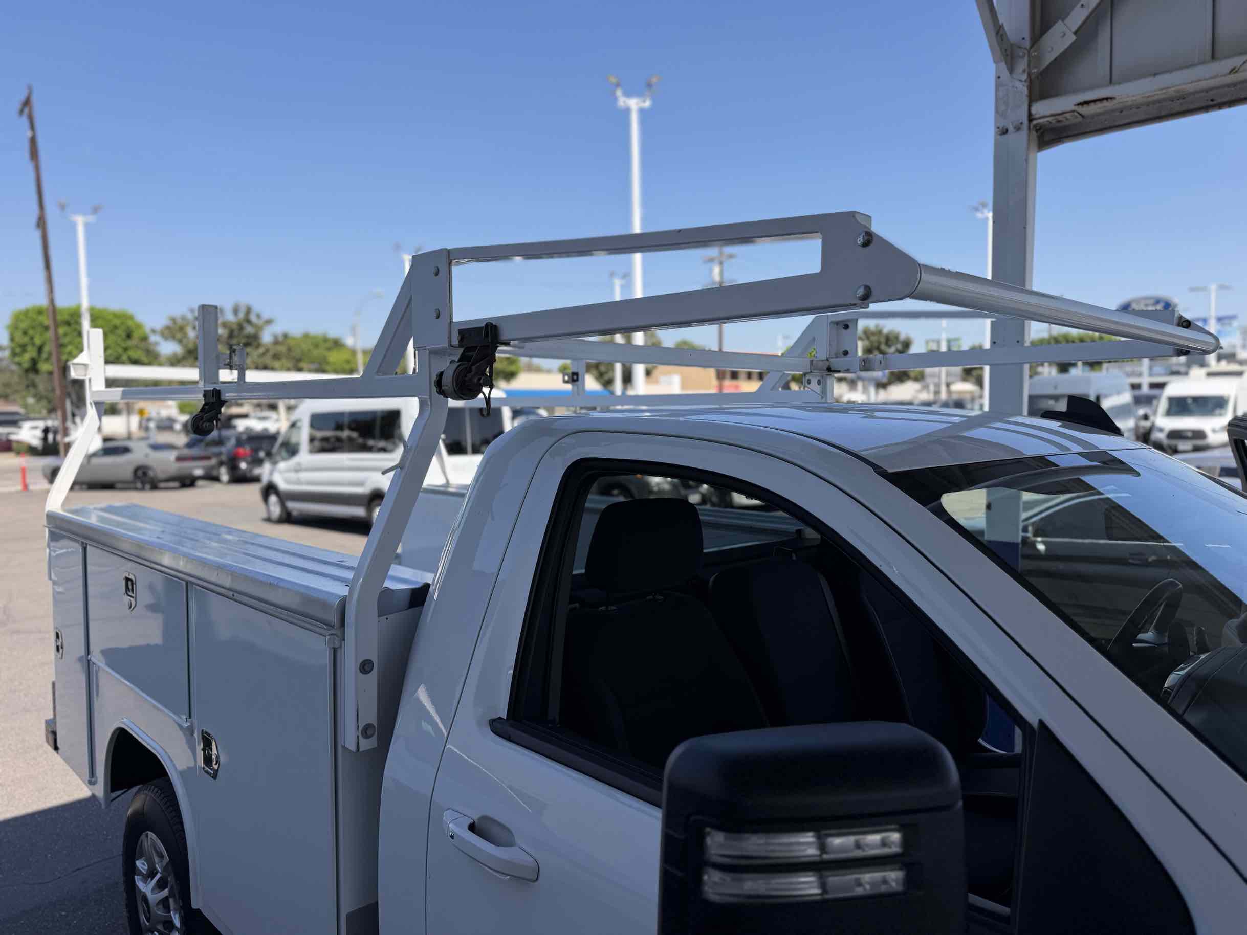 Chevrolet Silverado photo 28