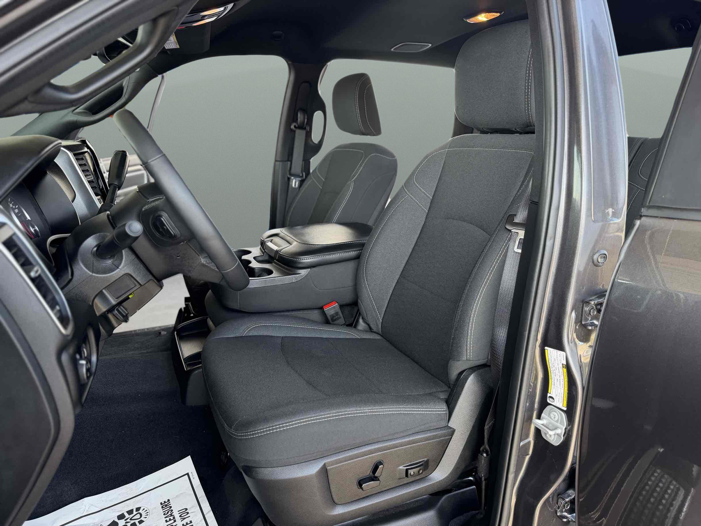 Ram 2500 photo 16