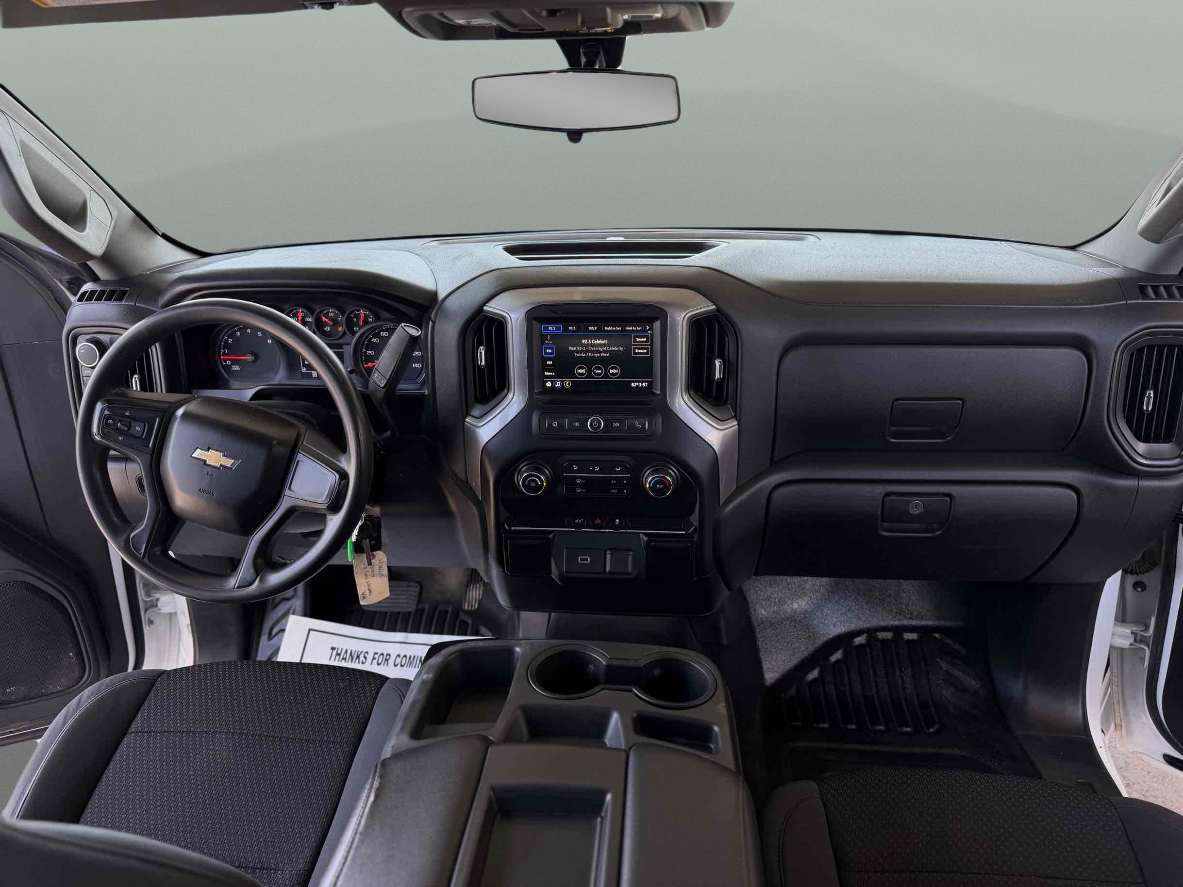 Chevrolet Silverado photo 10
