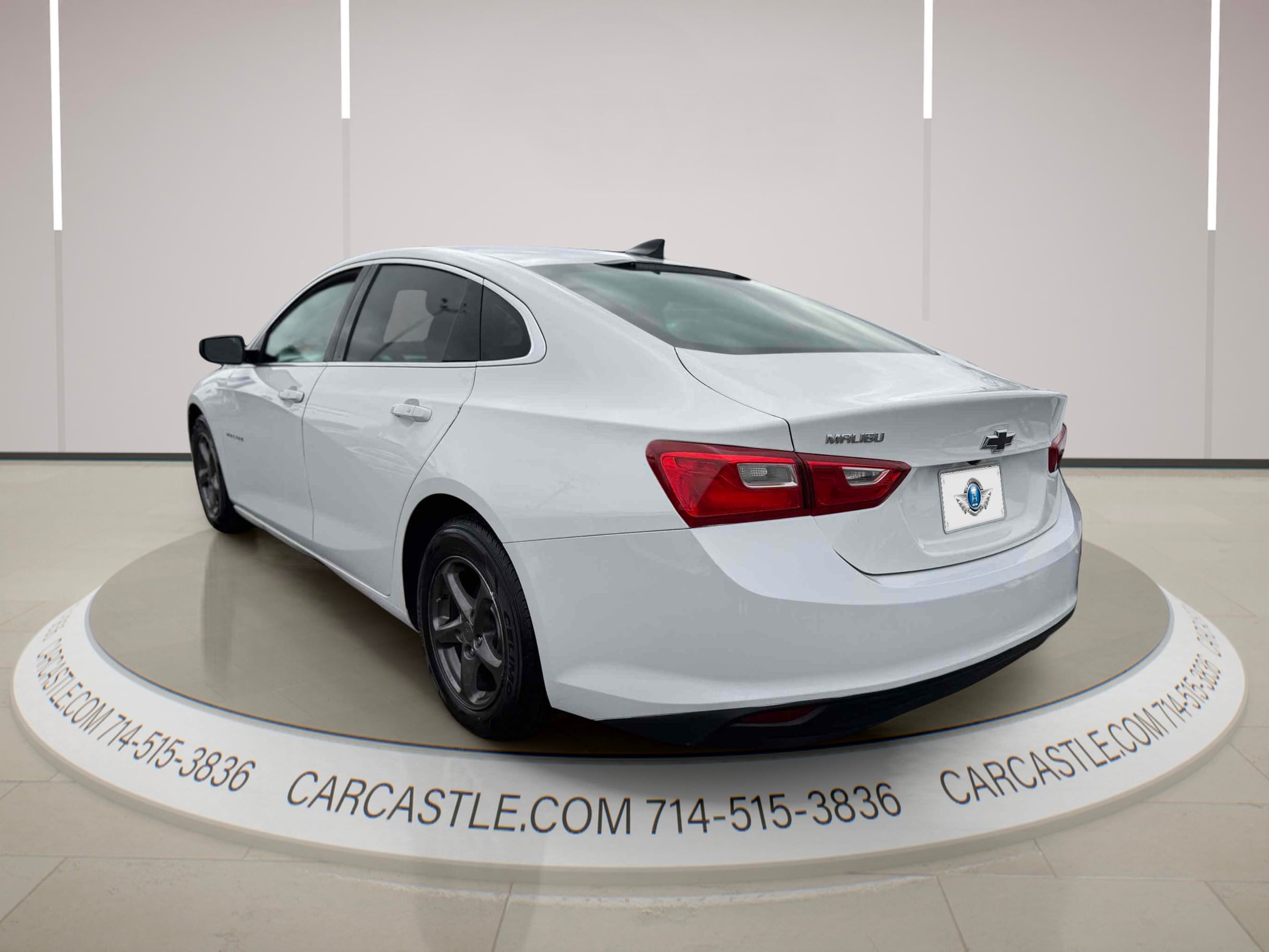 Chevrolet Malibu photo 3