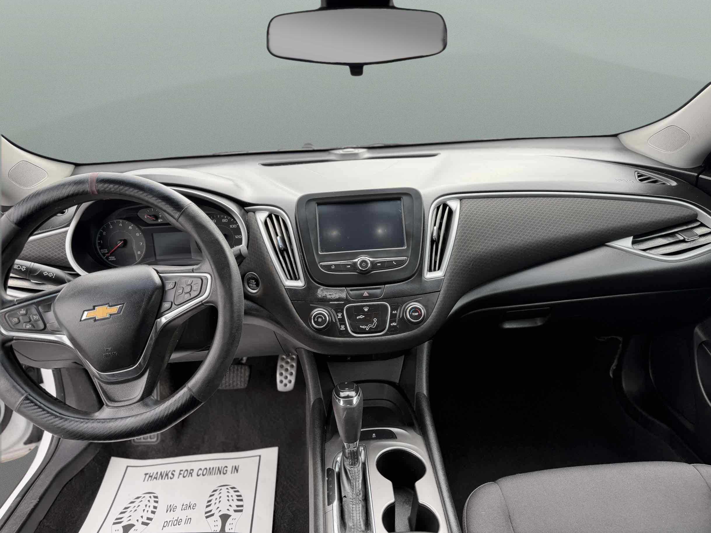 Chevrolet Malibu photo 9