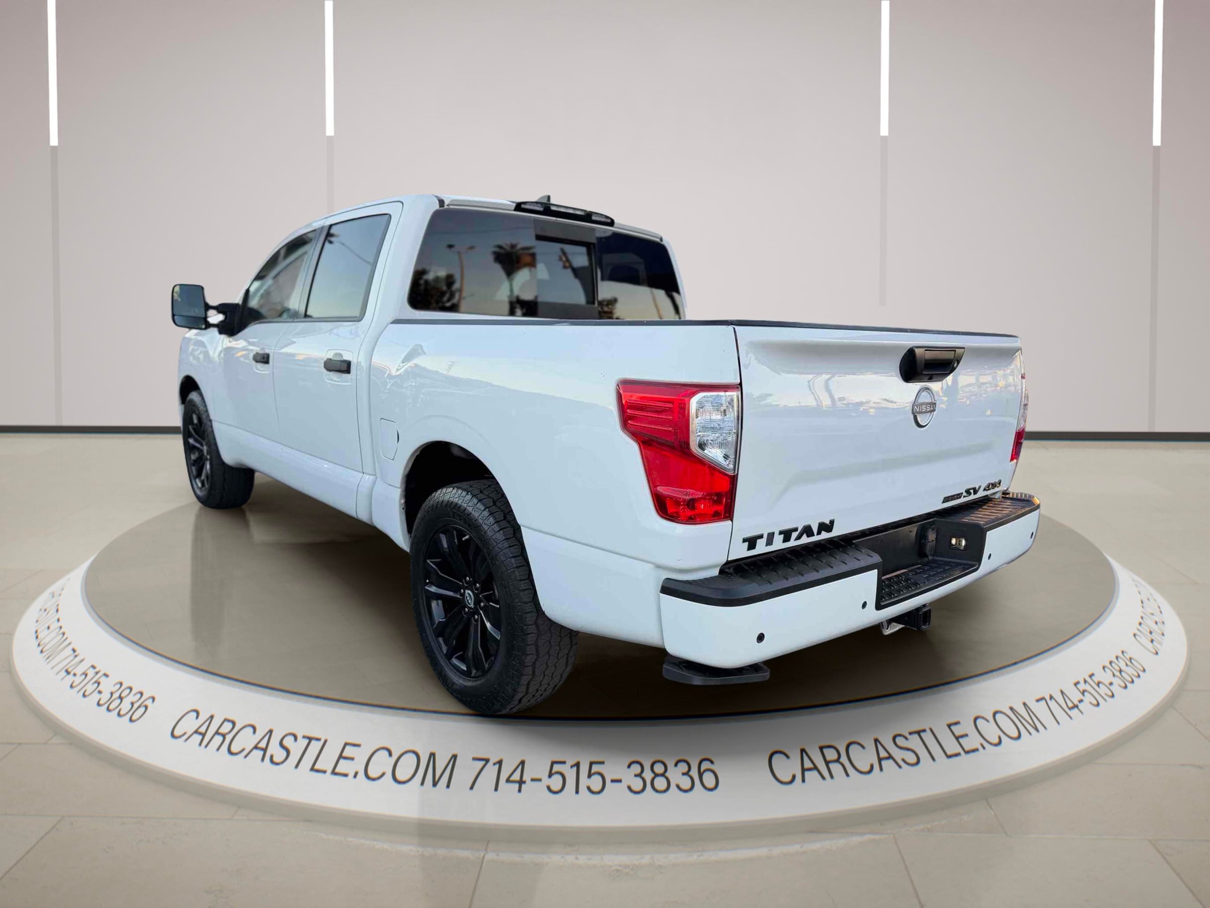 Nissan Titan photo 3