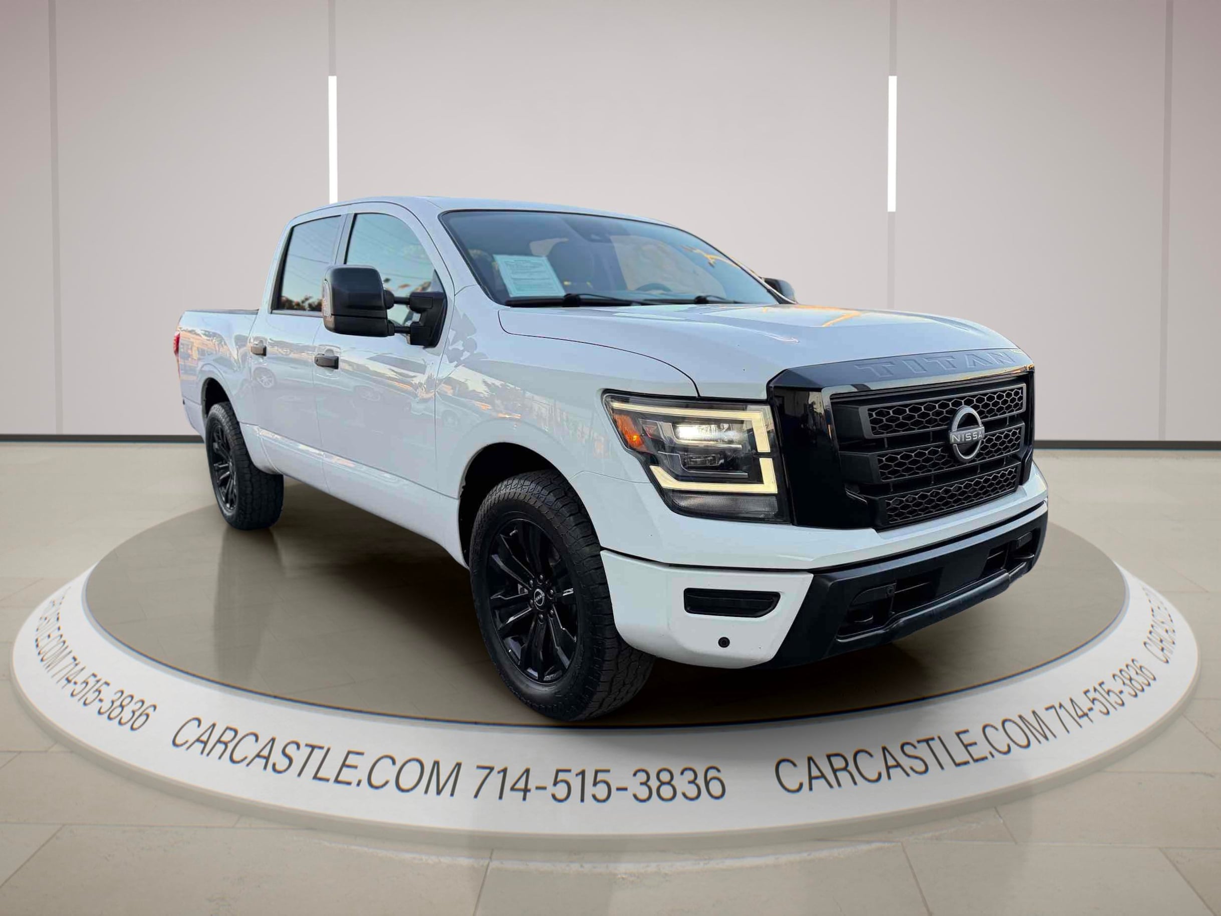 Nissan Titan photo 7