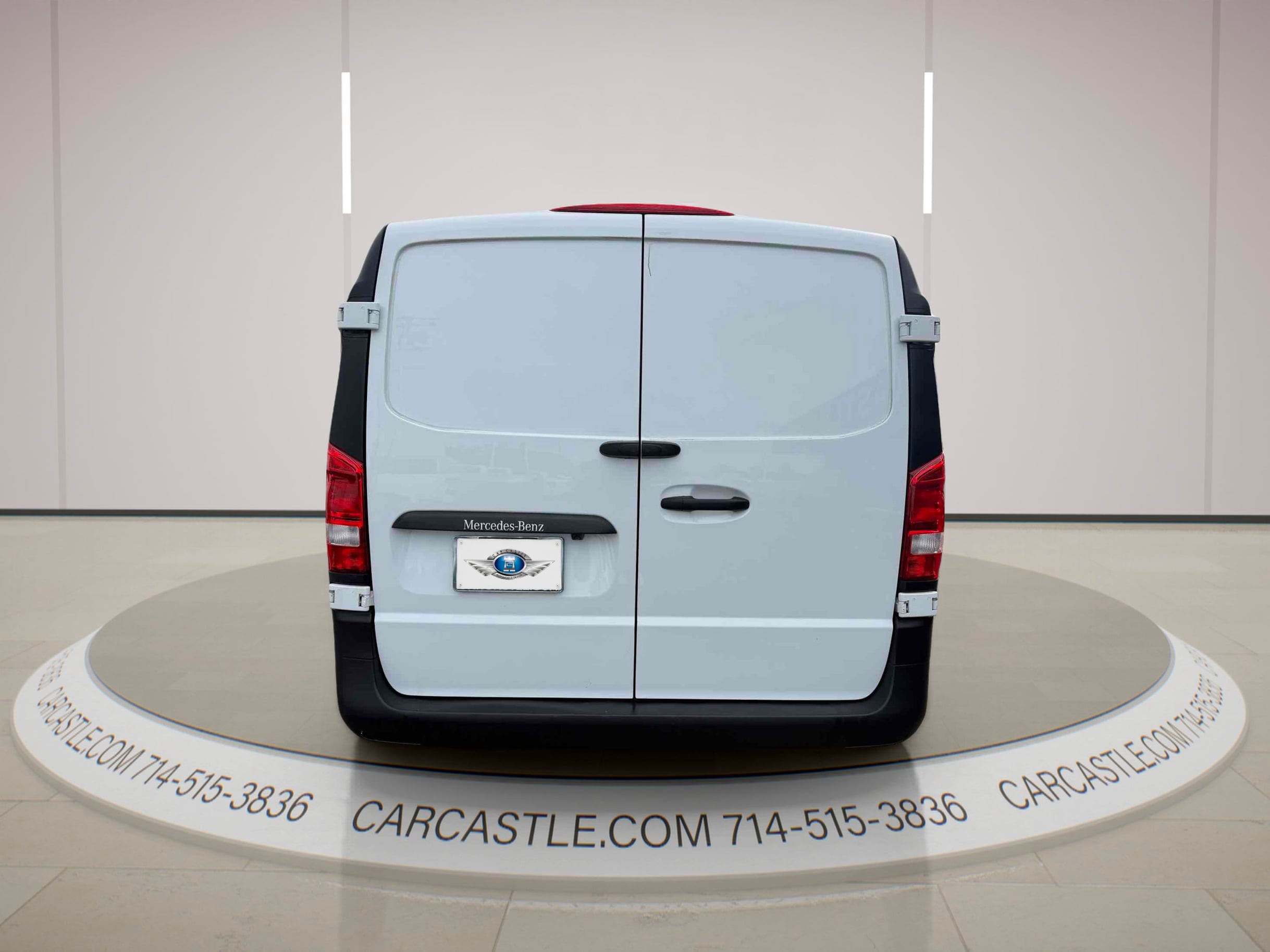 Mercedes-Benz Metris photo 4
