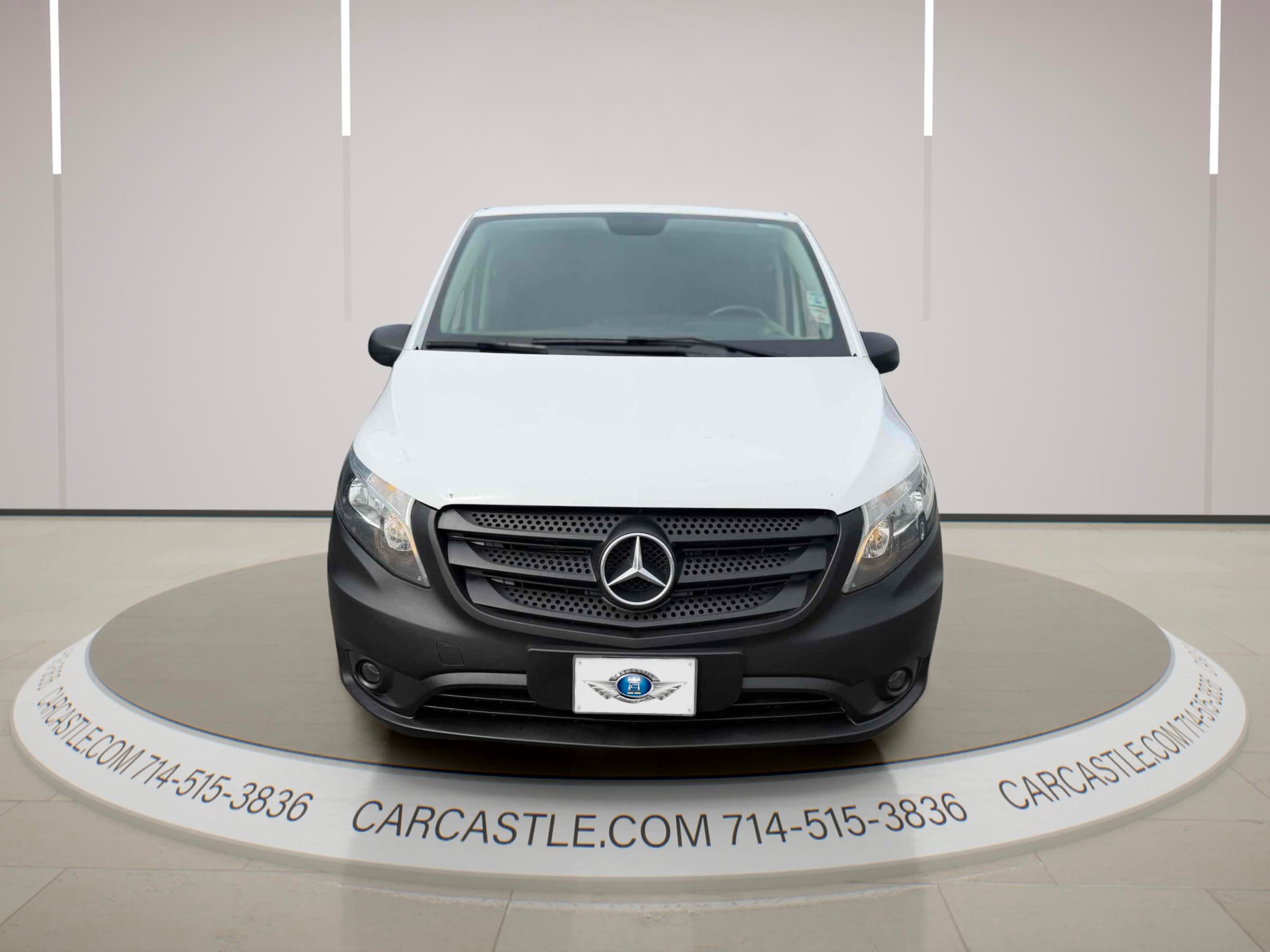 Mercedes-Benz Metris photo 8
